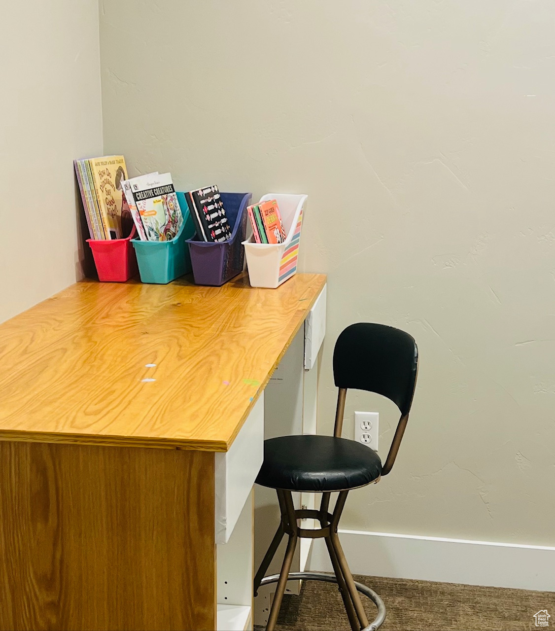 main property photo 75