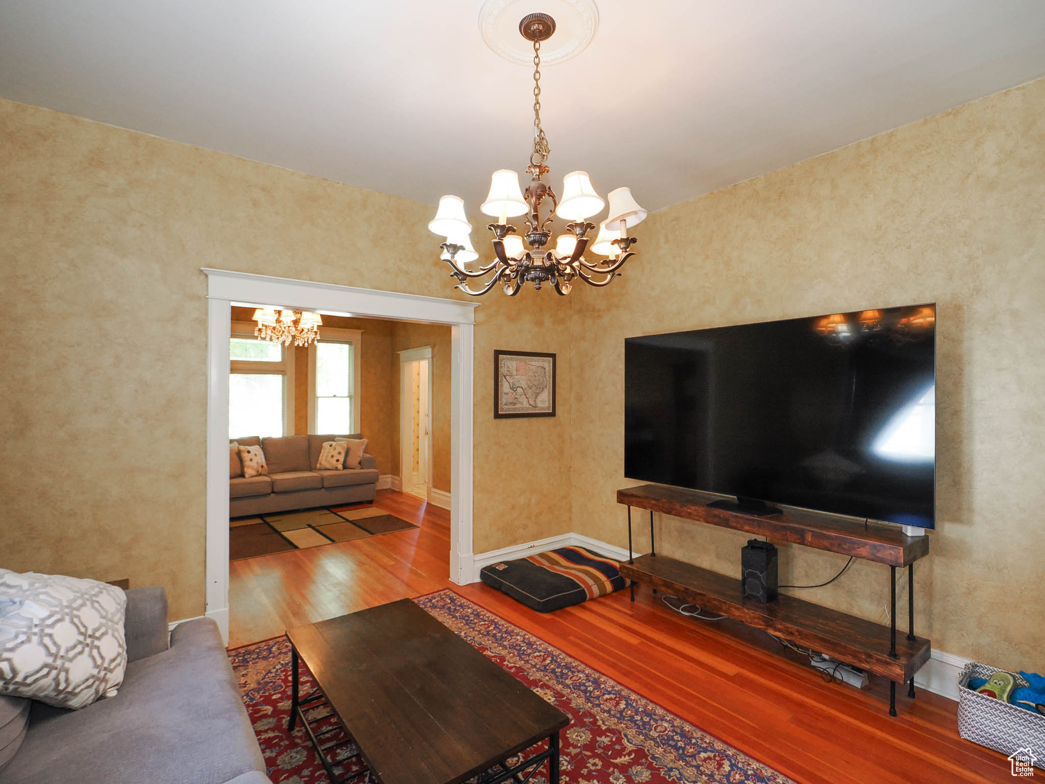 main property photo 10