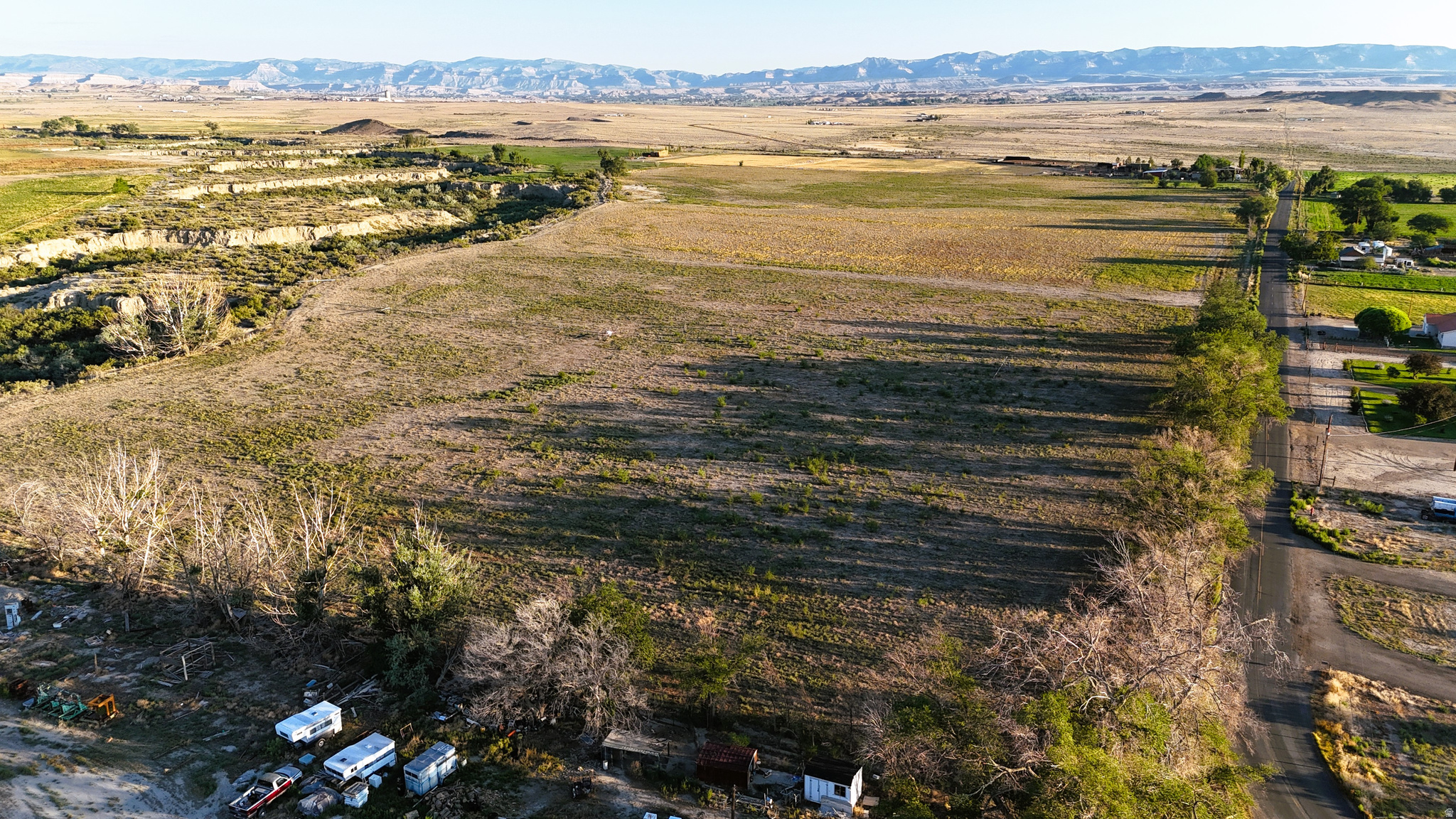 main property photo 36