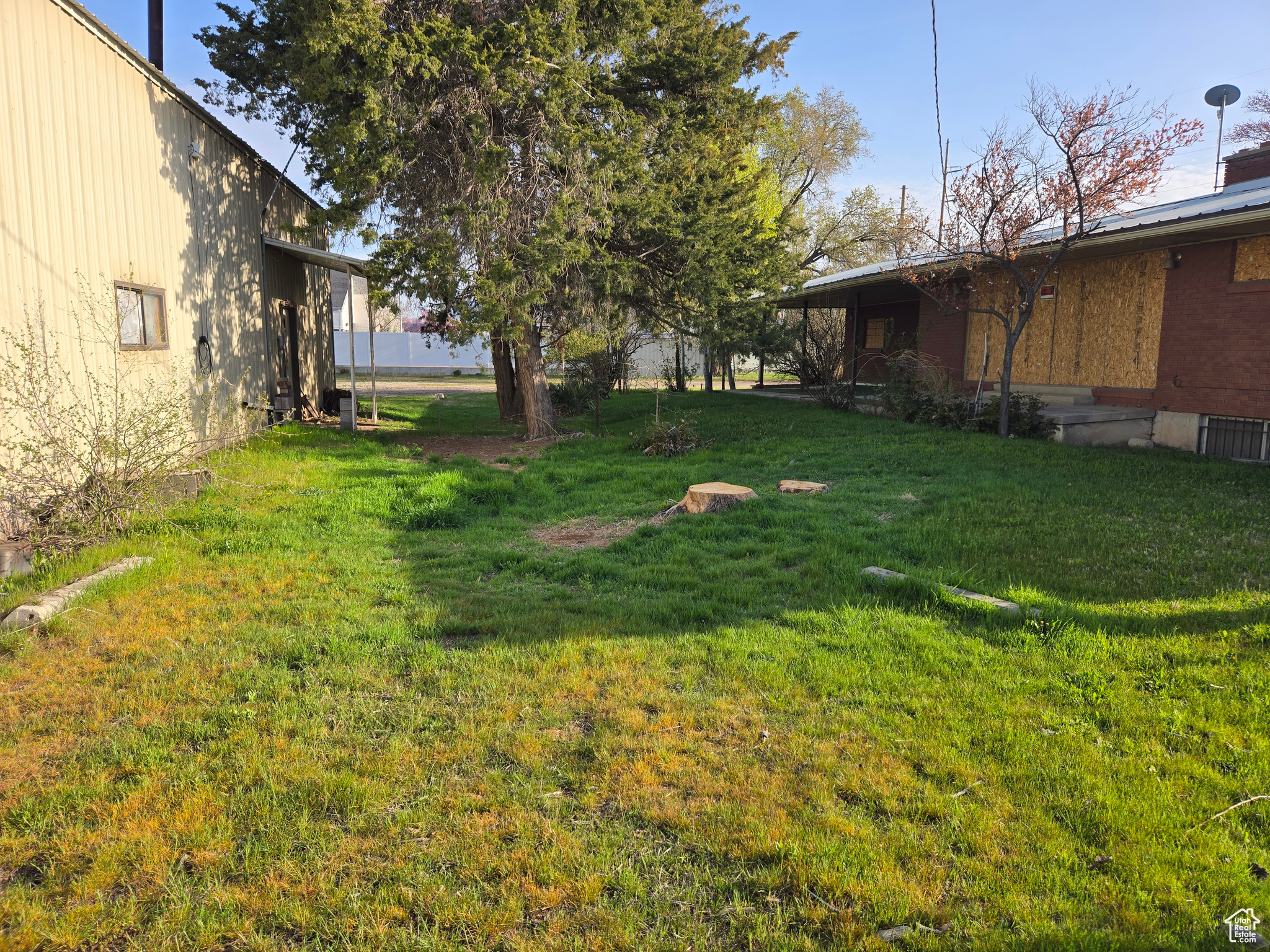 main property photo 21