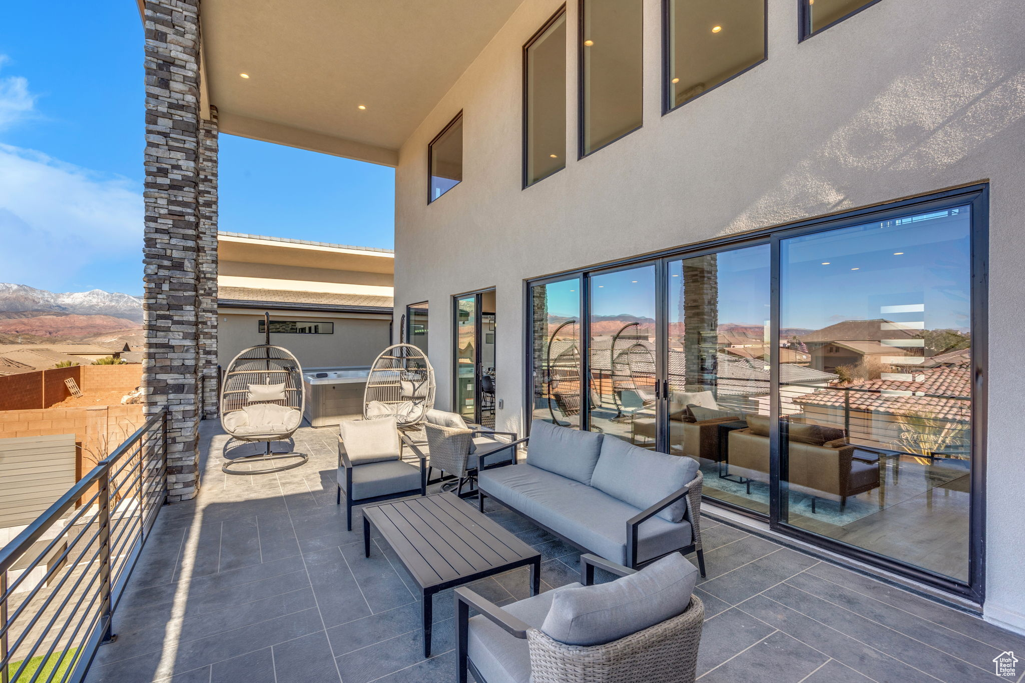 main property photo 54