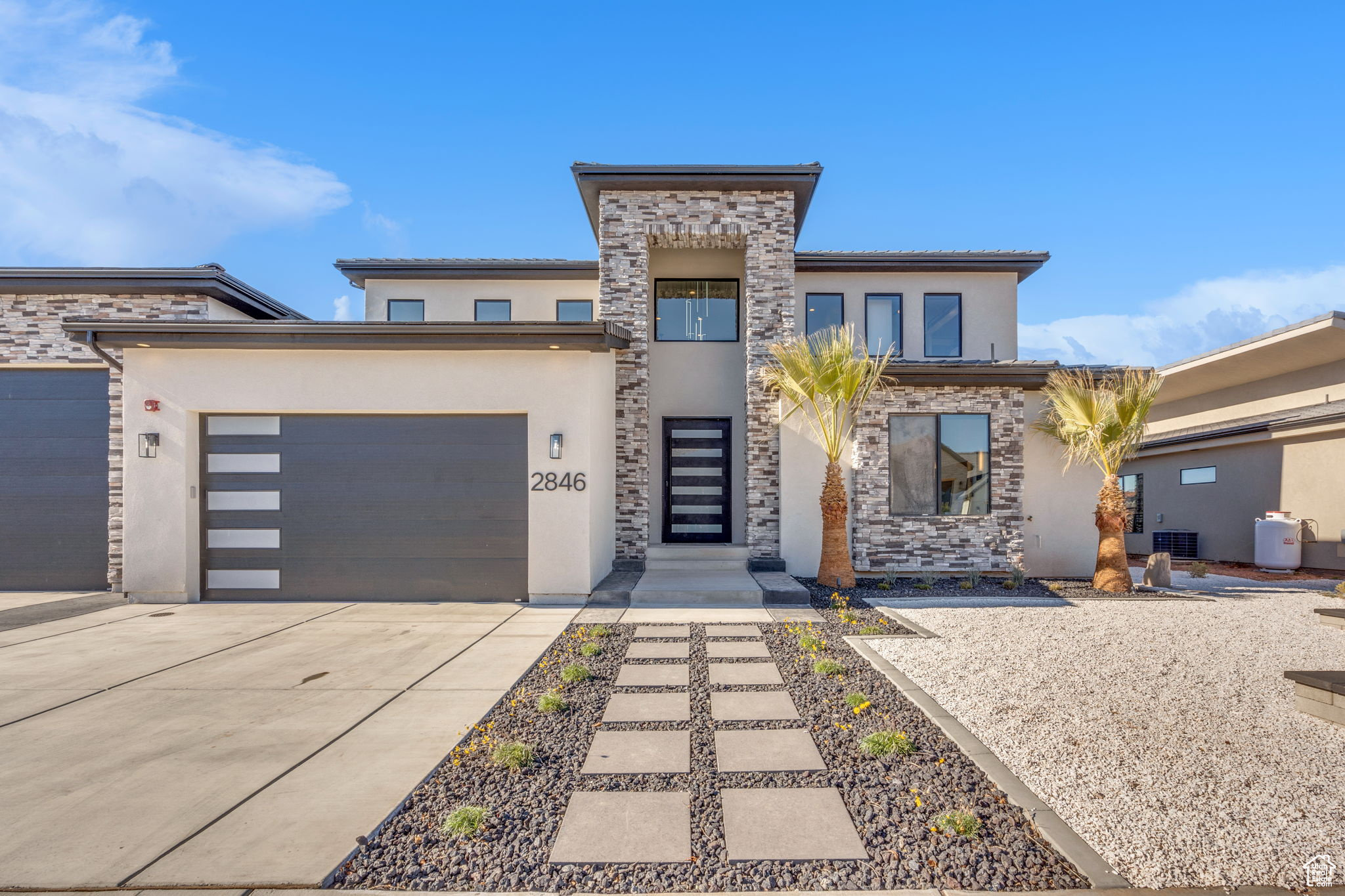 main property photo 60
