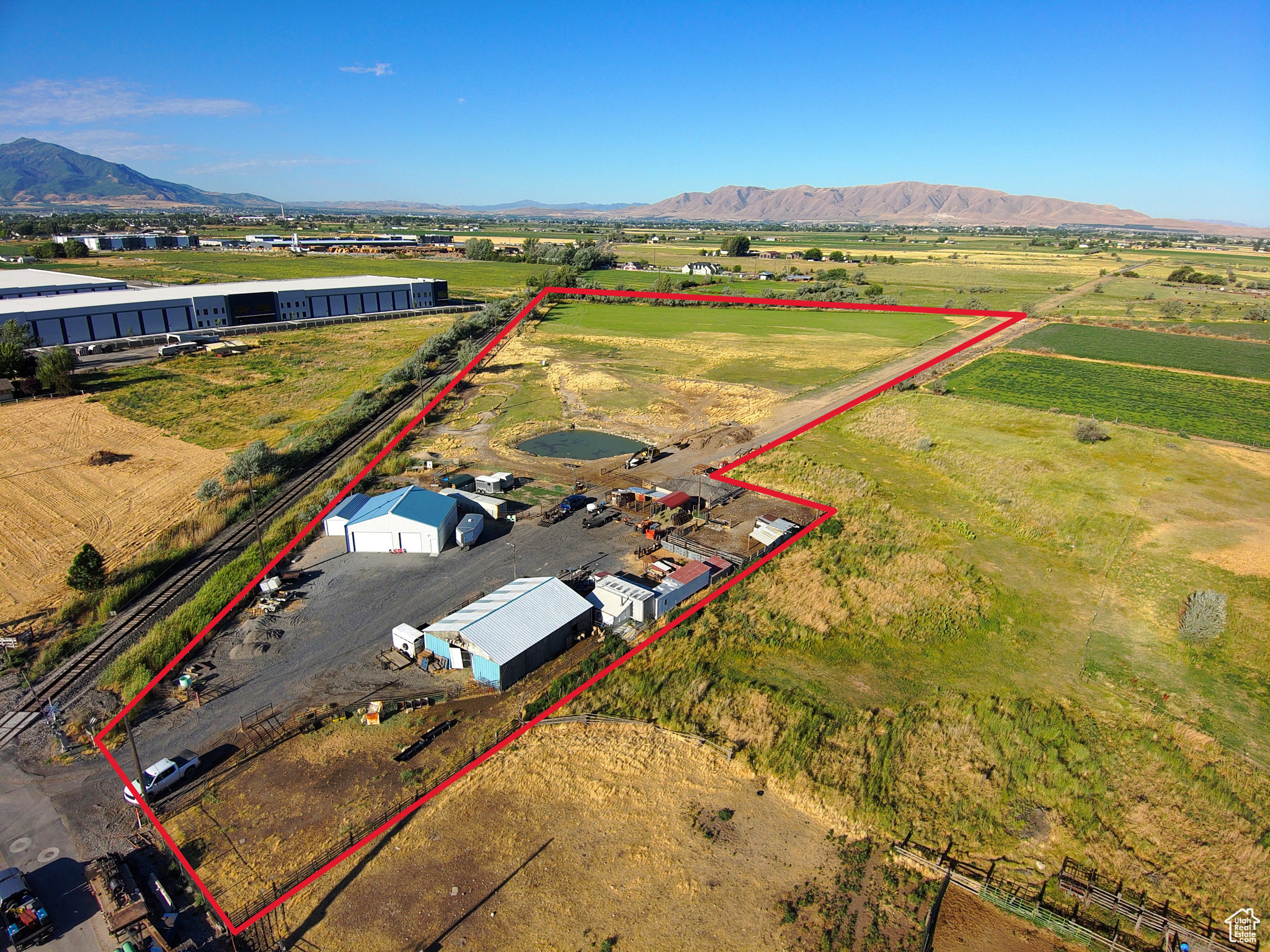 main property photo 4