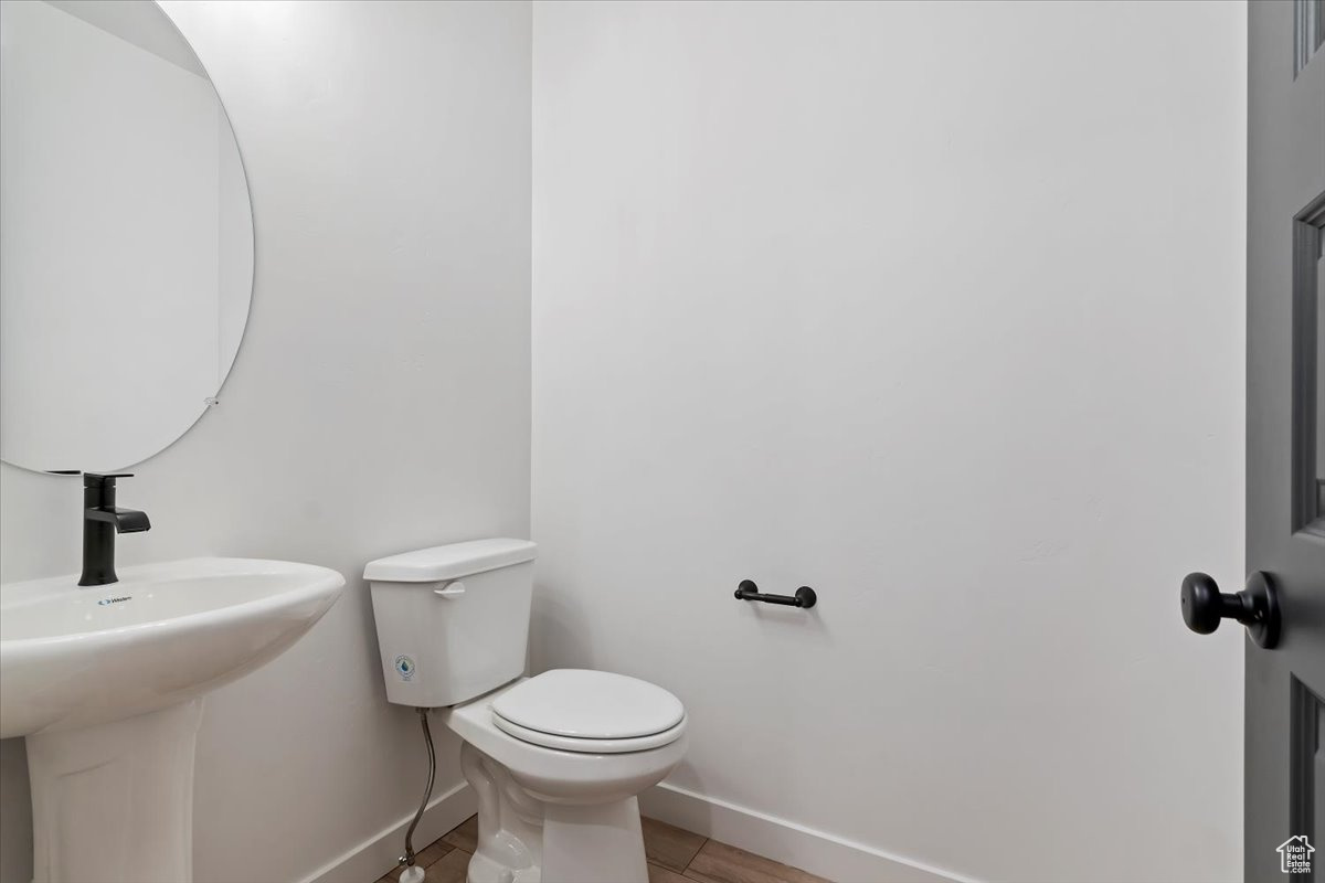 main property photo 13
