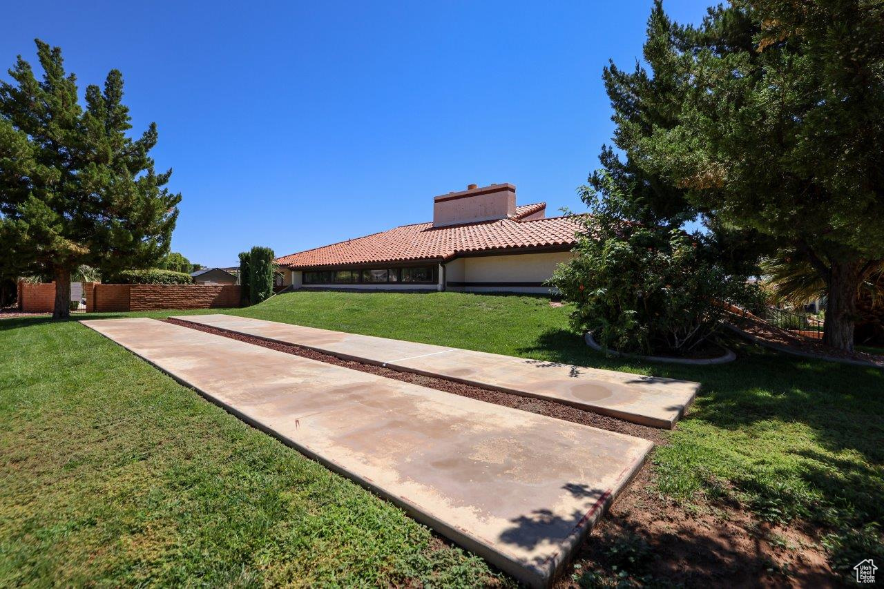 main property photo 35
