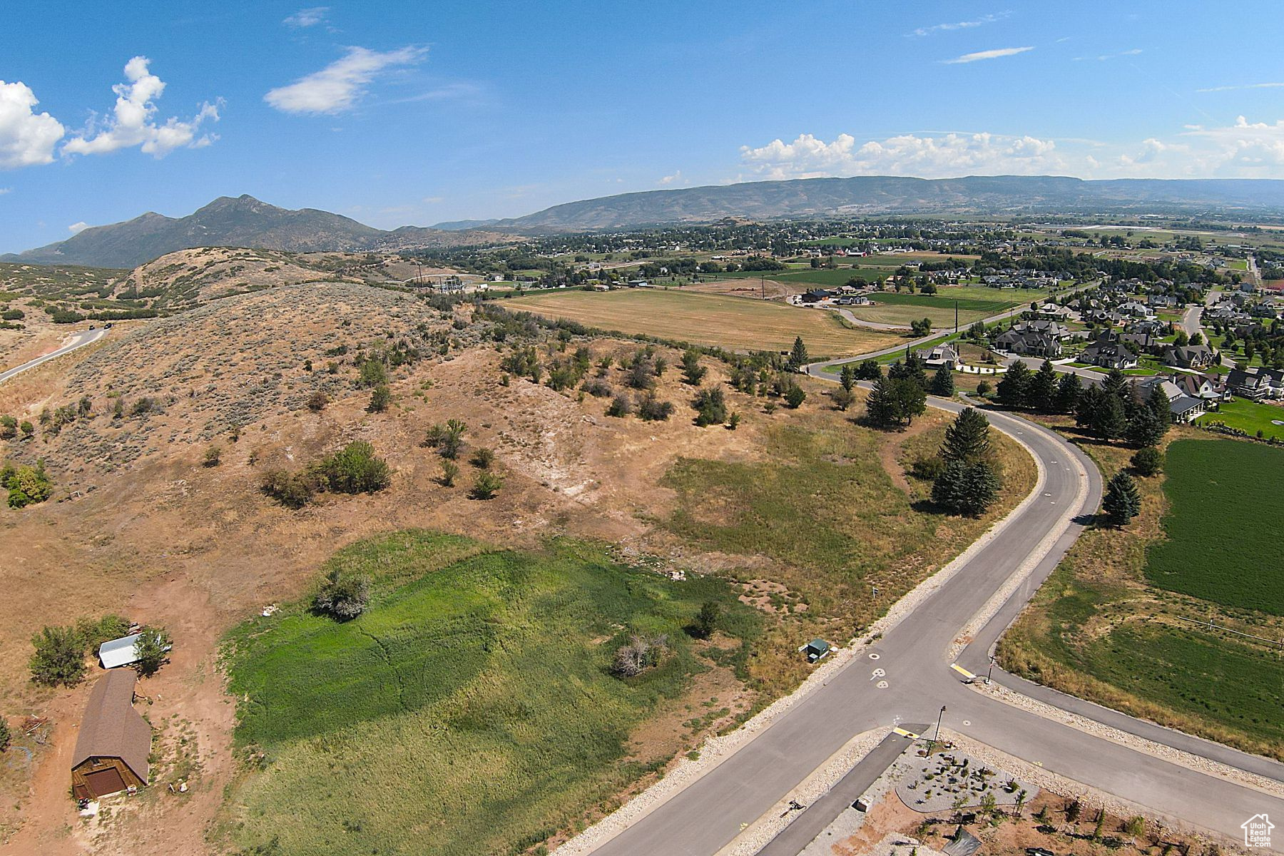 main property photo 18