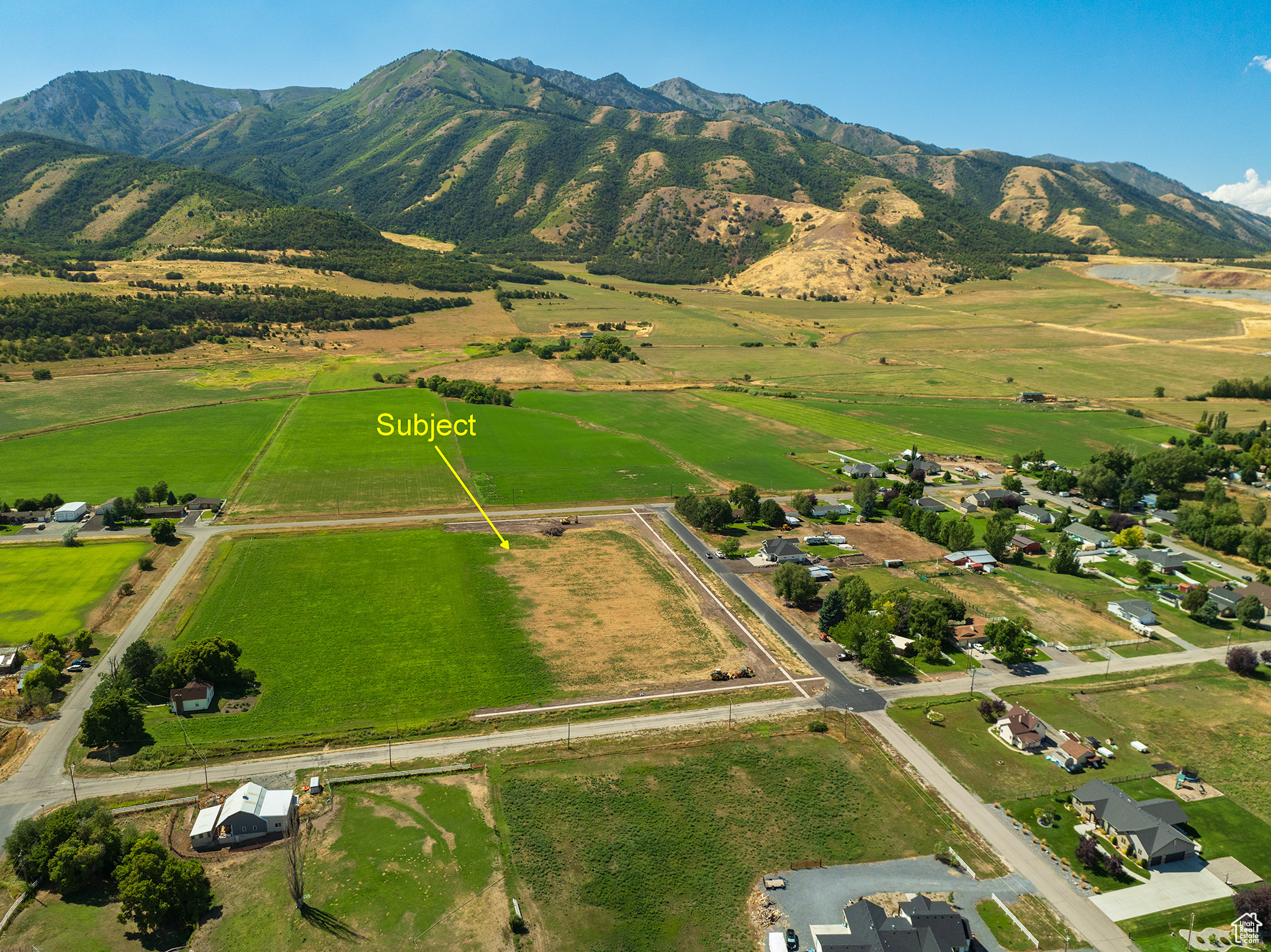 main property photo 8