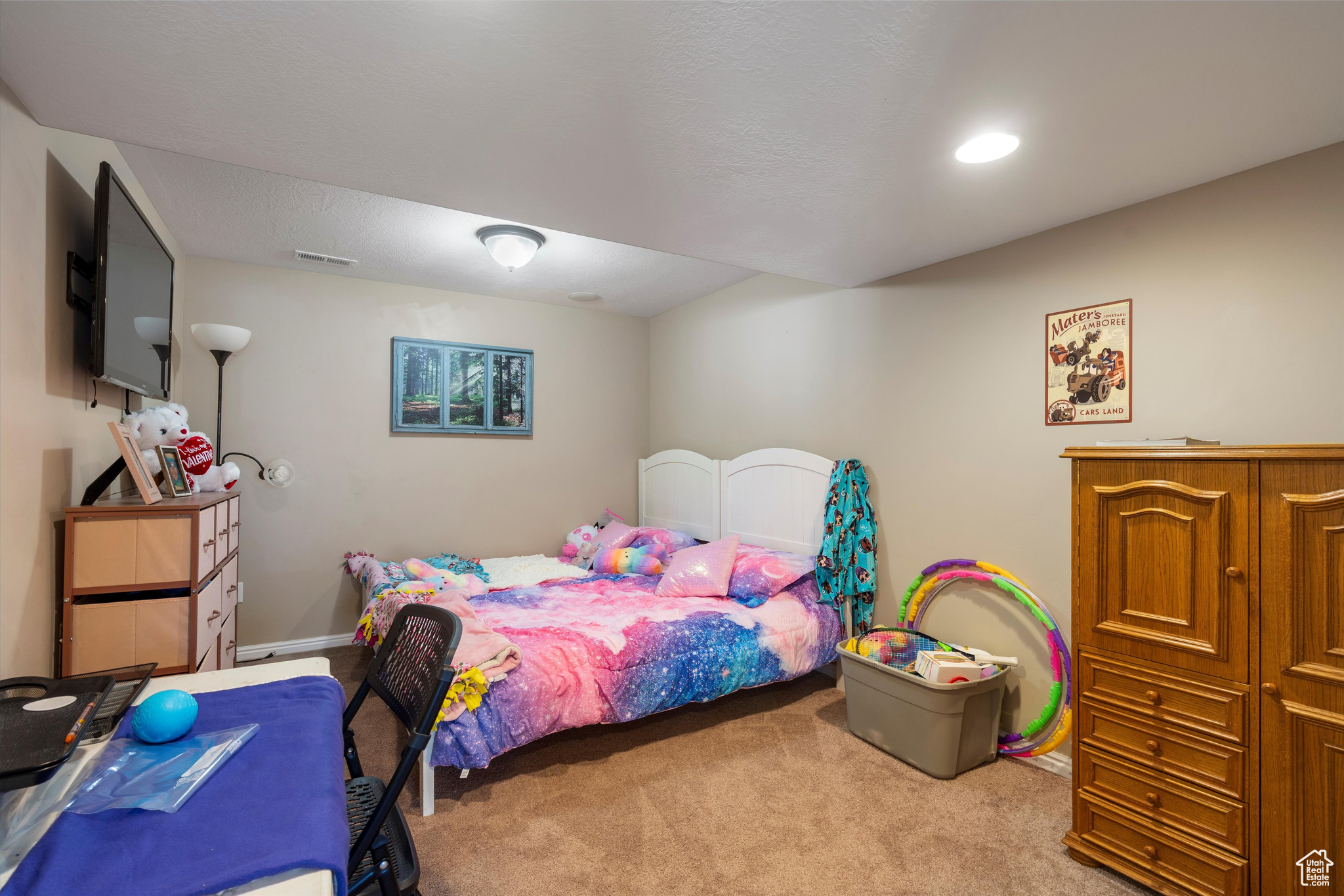 main property photo 59