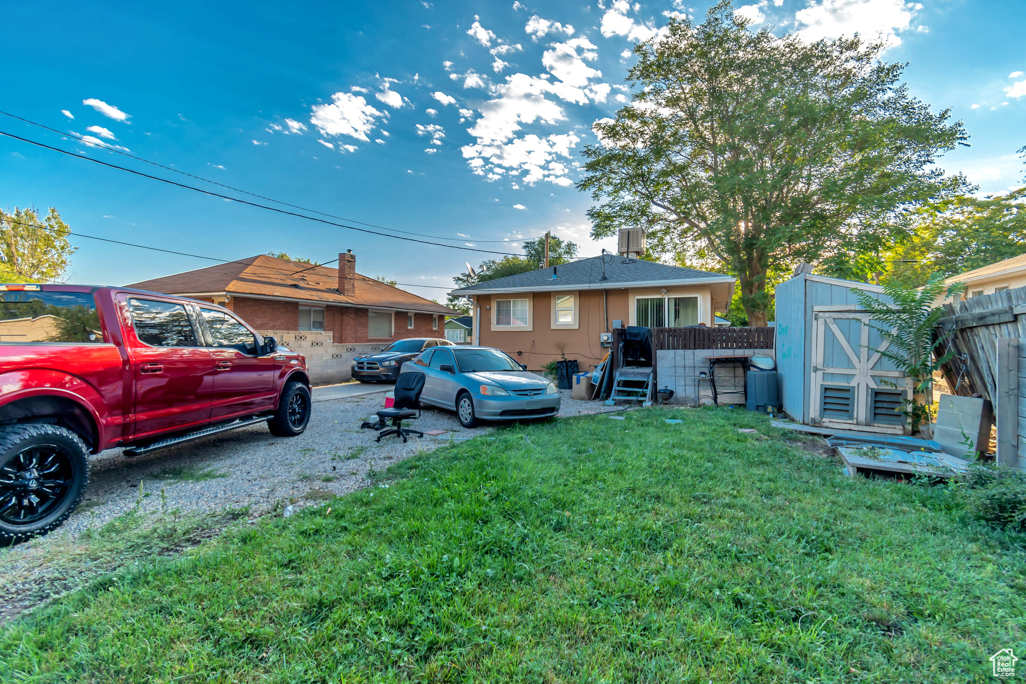 main property photo 17