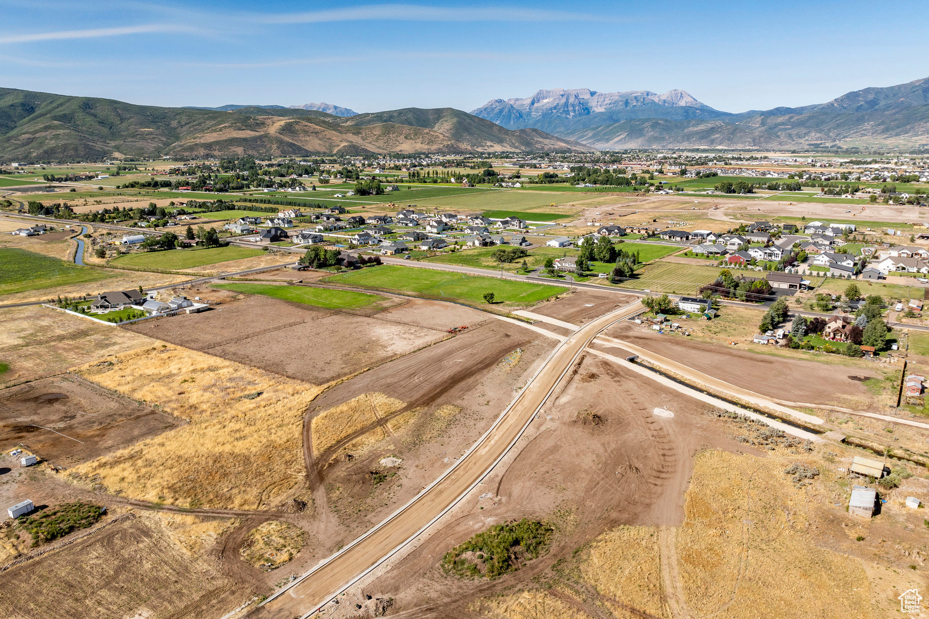main property photo 14