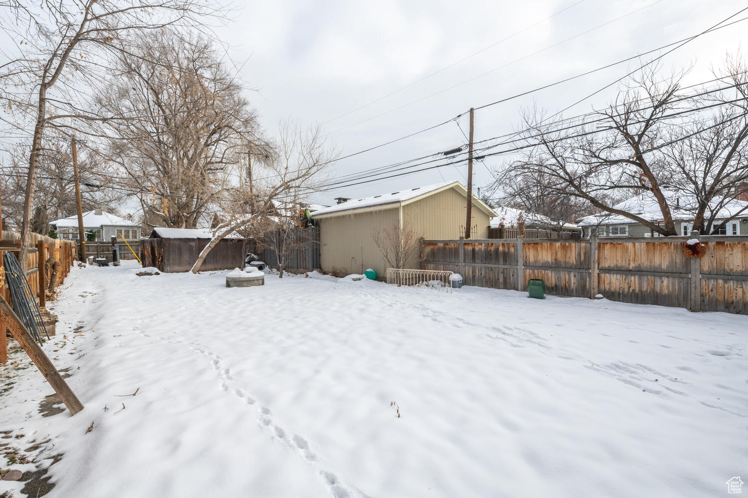 main property photo 19