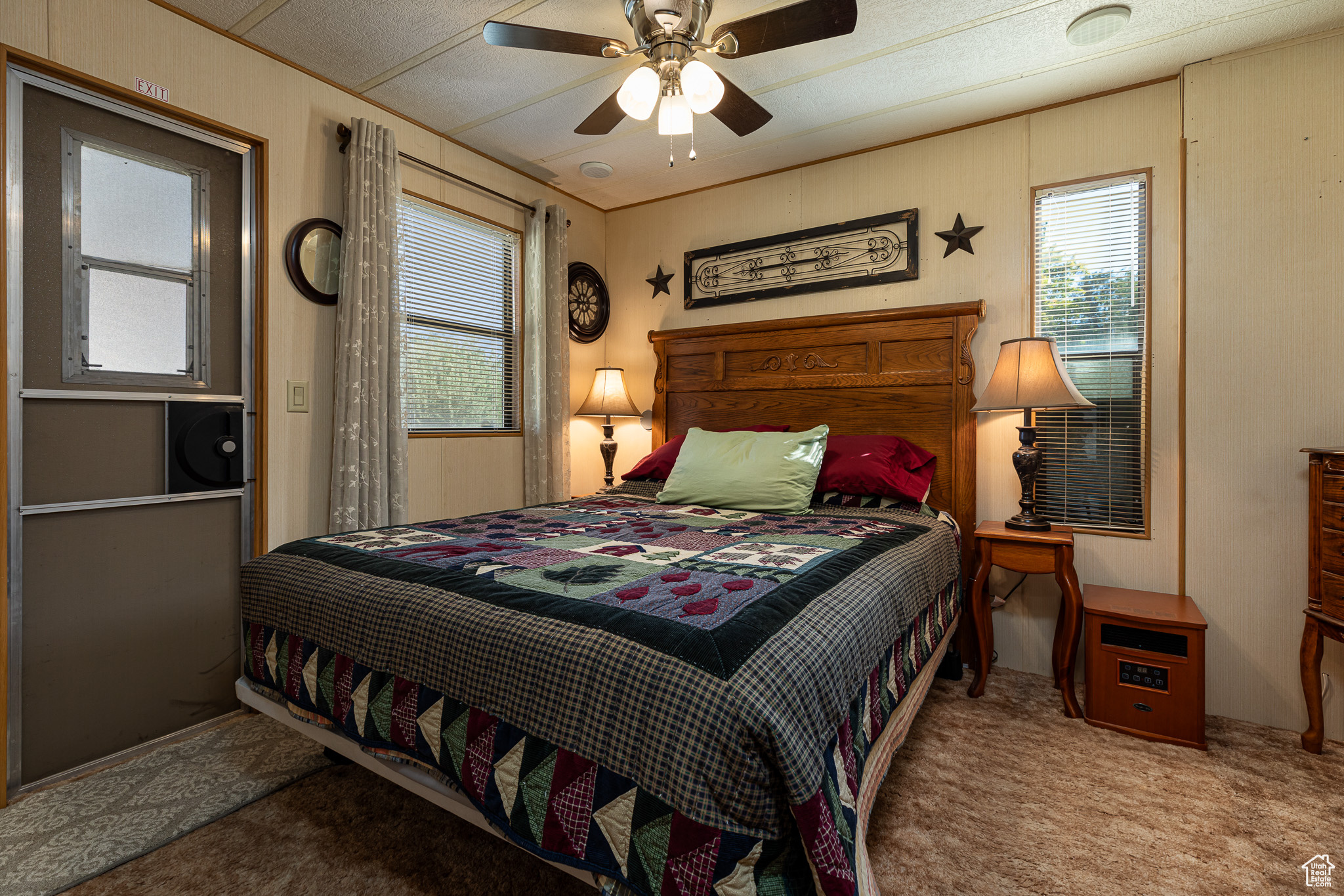 main property photo 17