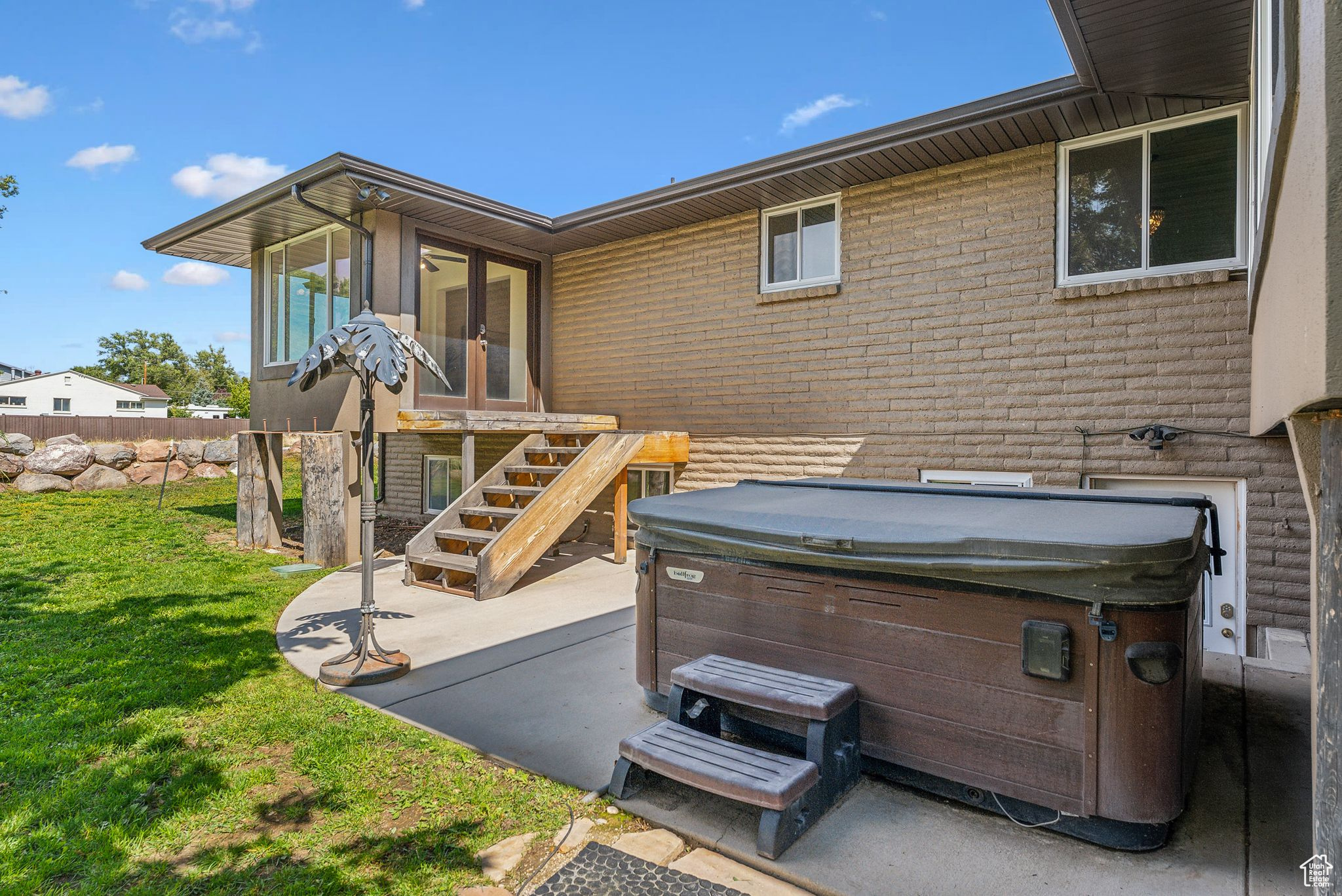 main property photo 37