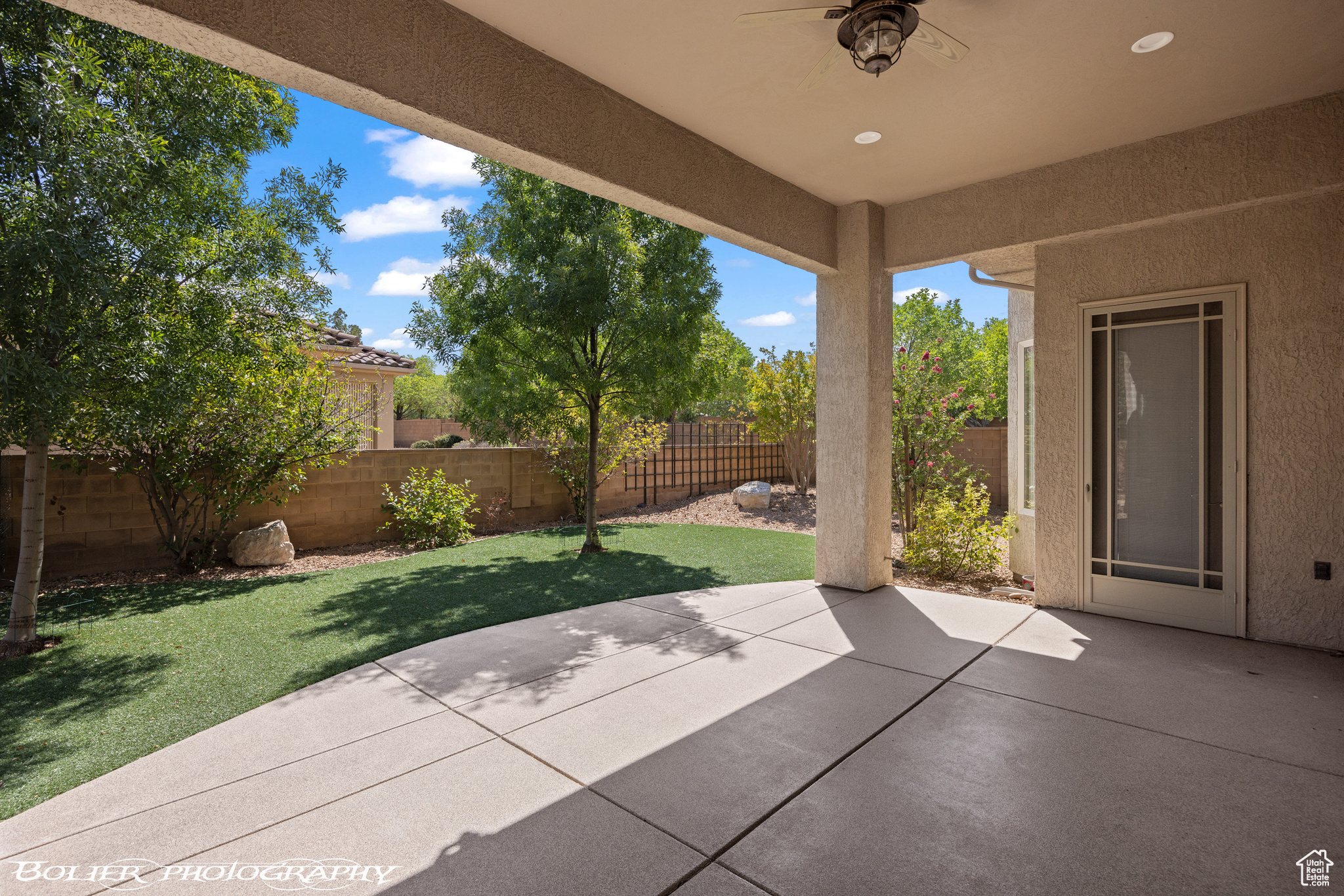 main property photo 50