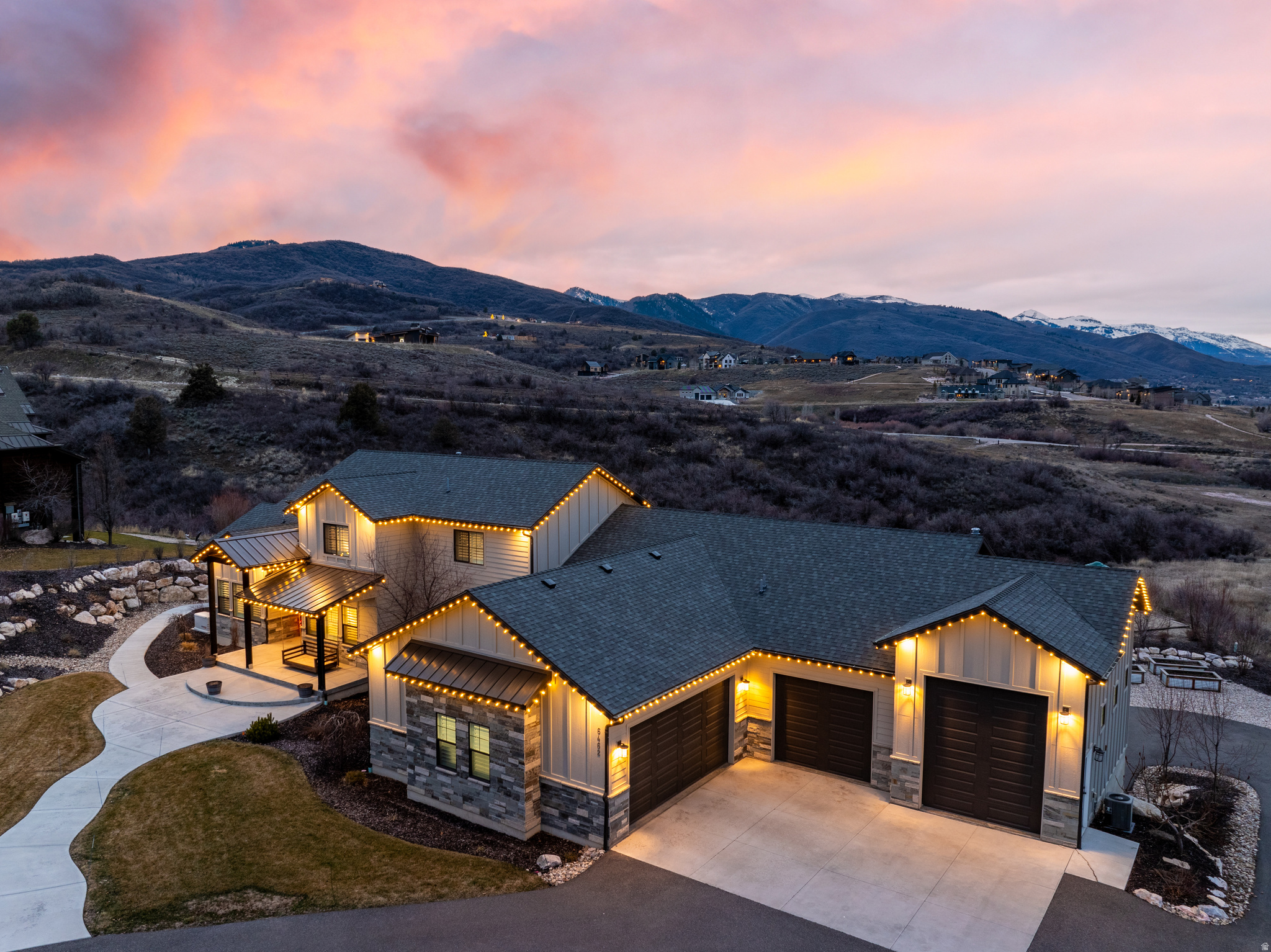 main property photo 70