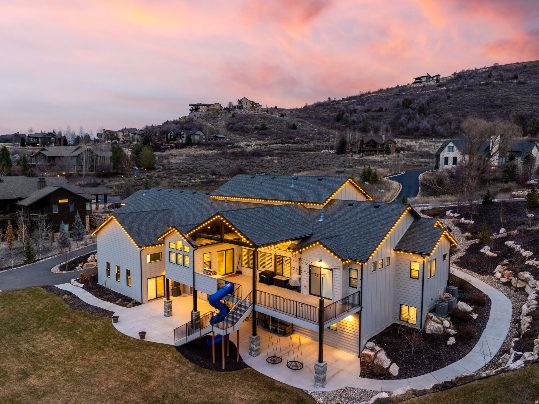 main property photo 75