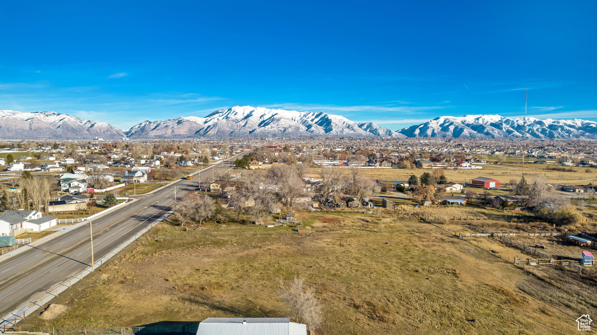 main property photo 7
