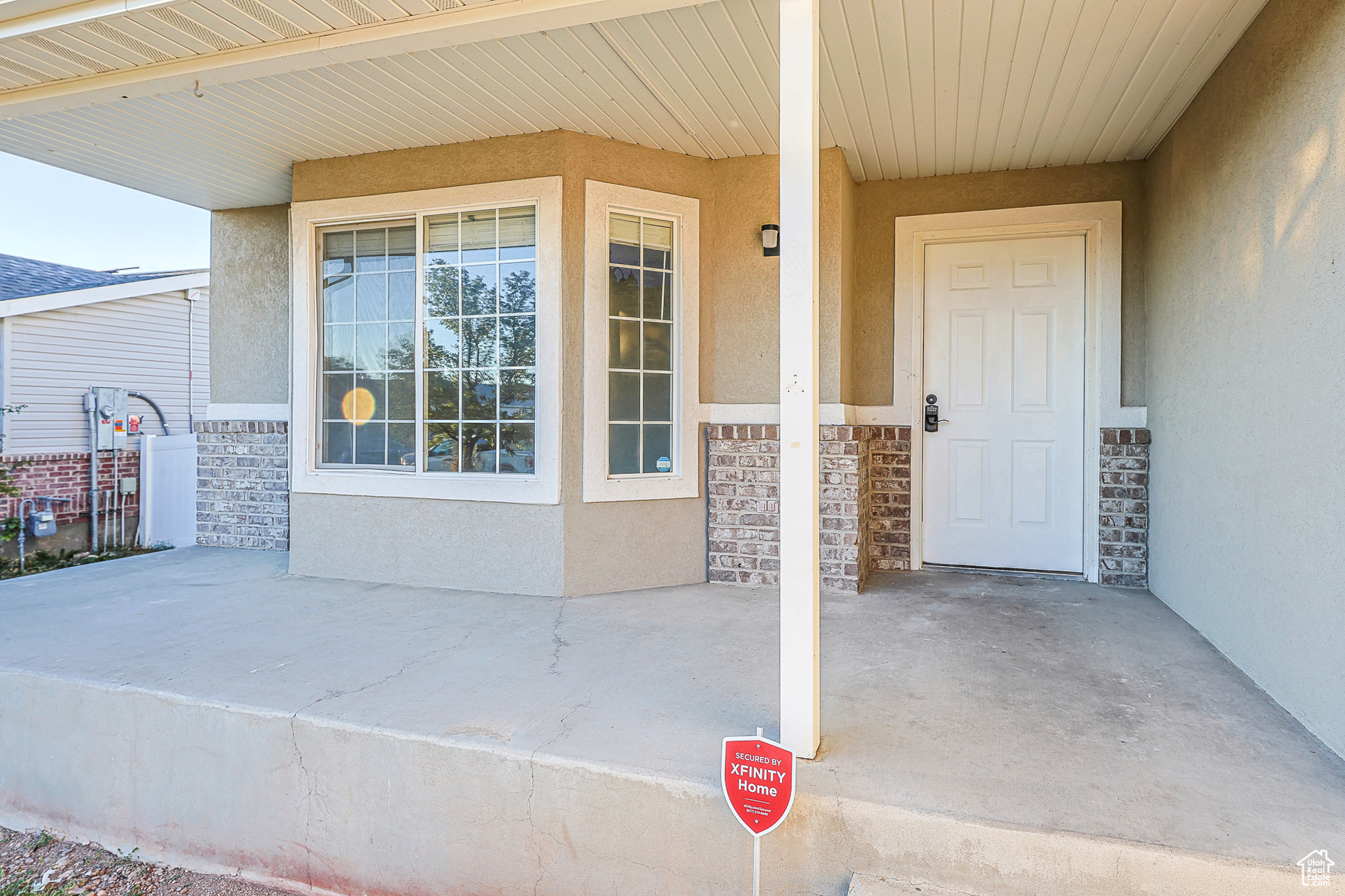 main property photo 36