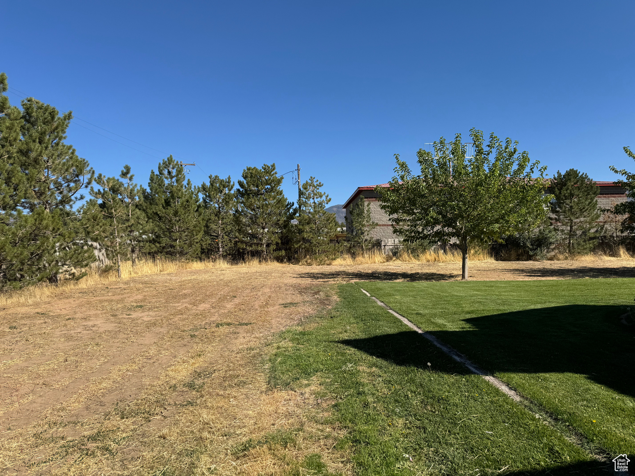 main property photo 42