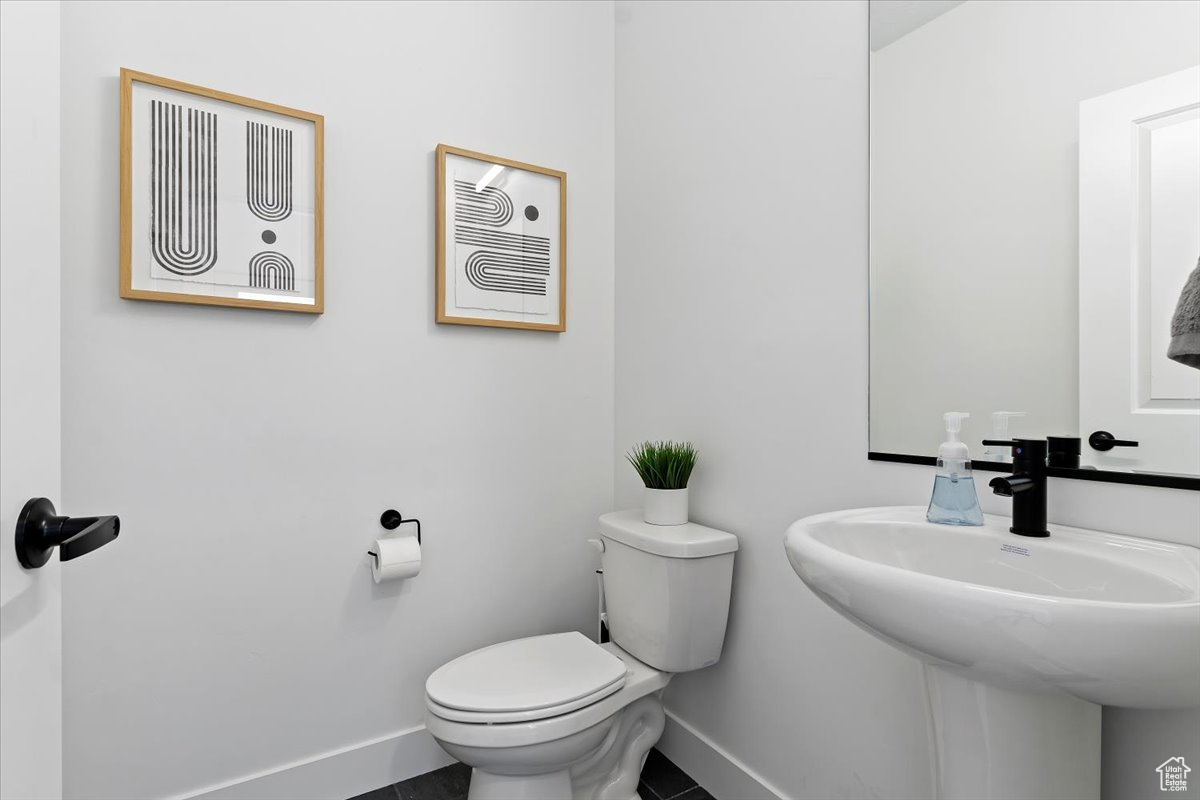 main property photo 10