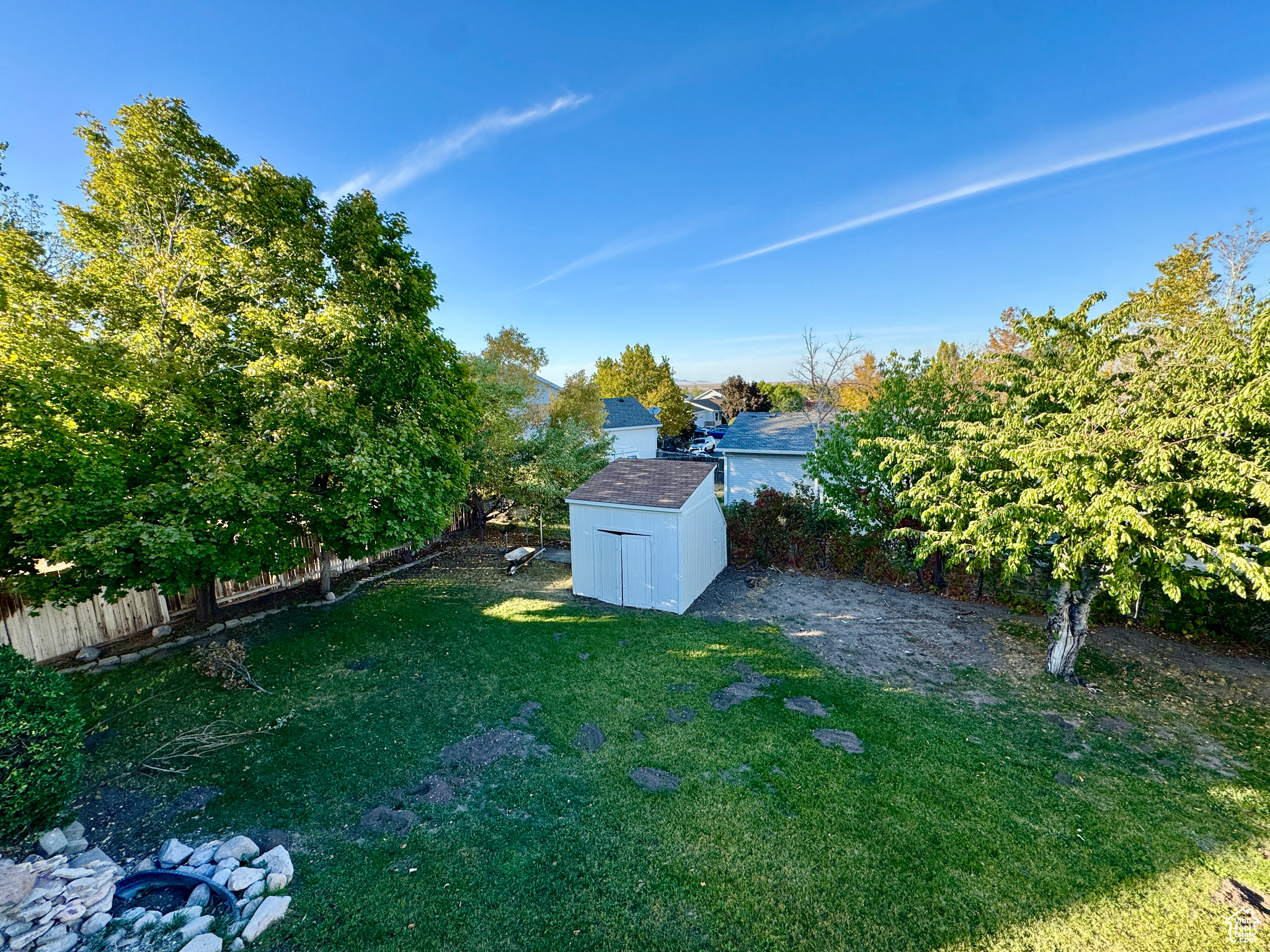 main property photo 35