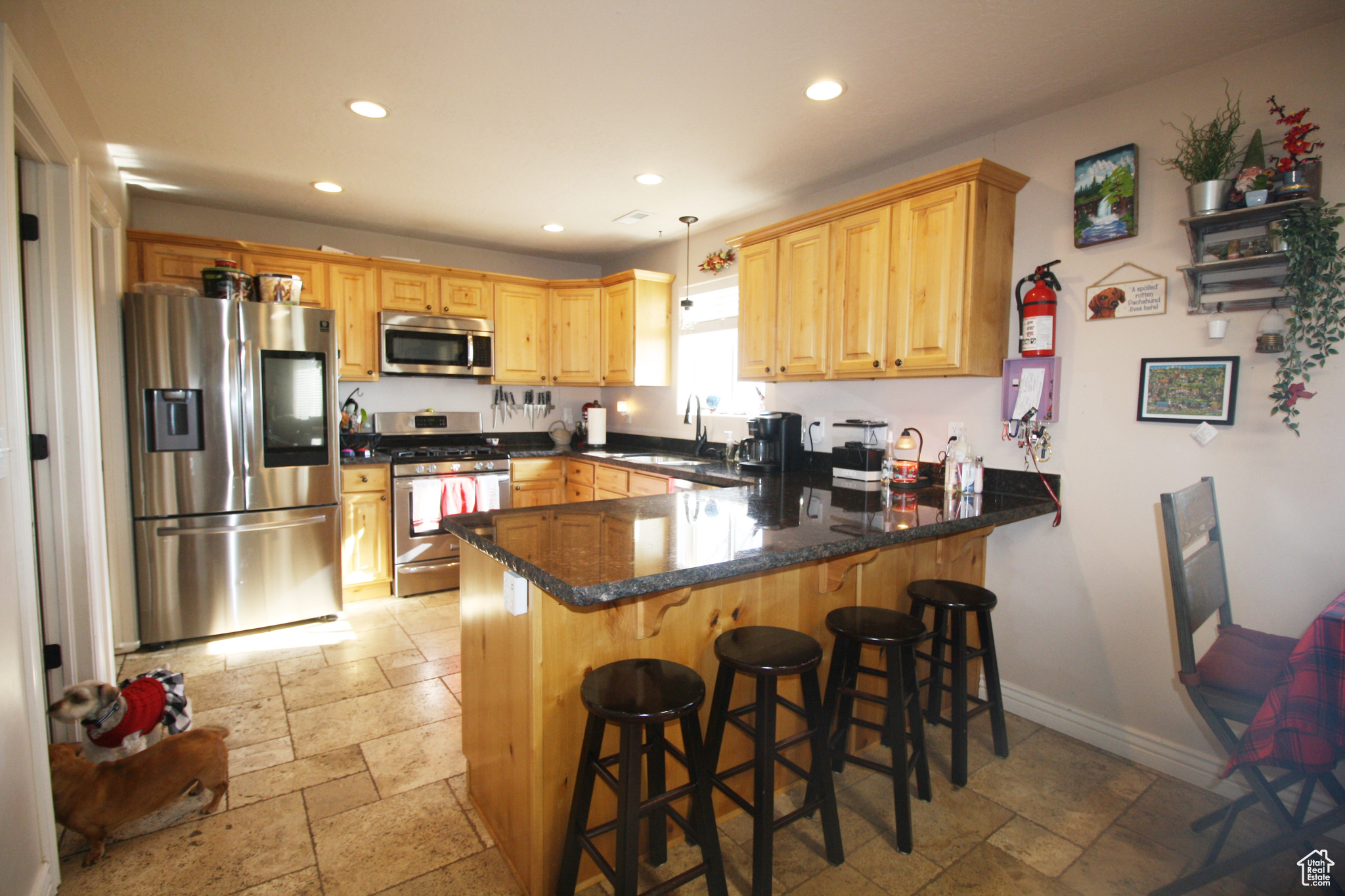 main property photo 11