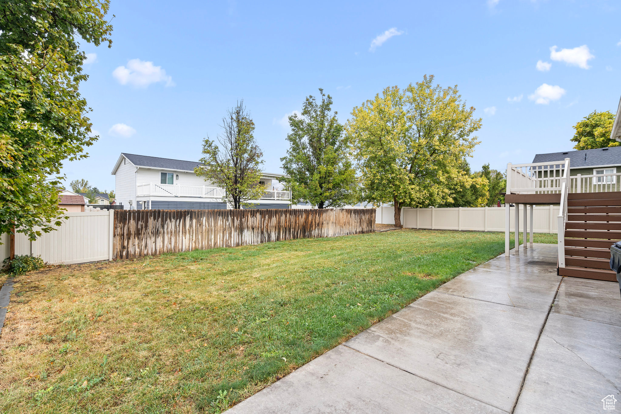 main property photo 29
