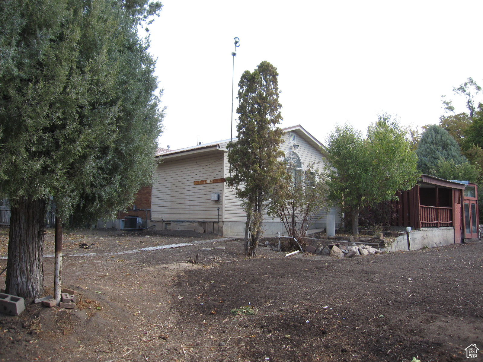 main property photo 26