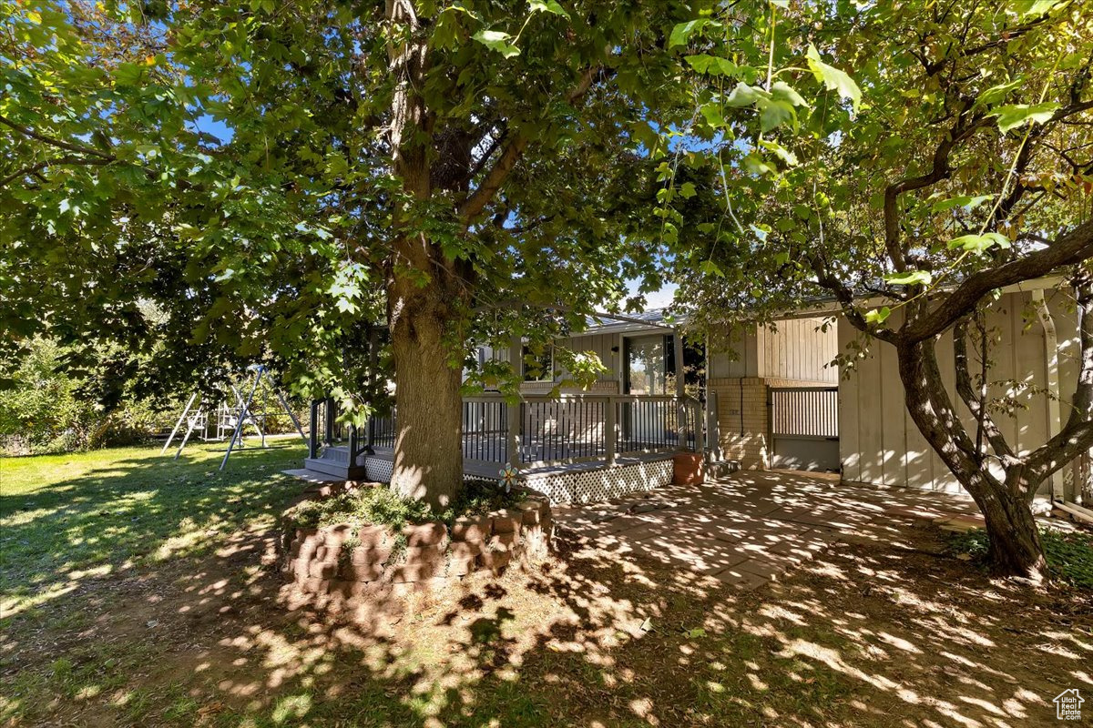 main property photo 34