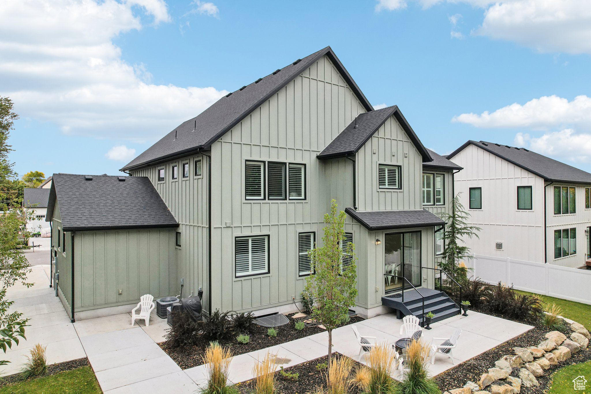 main property photo 59