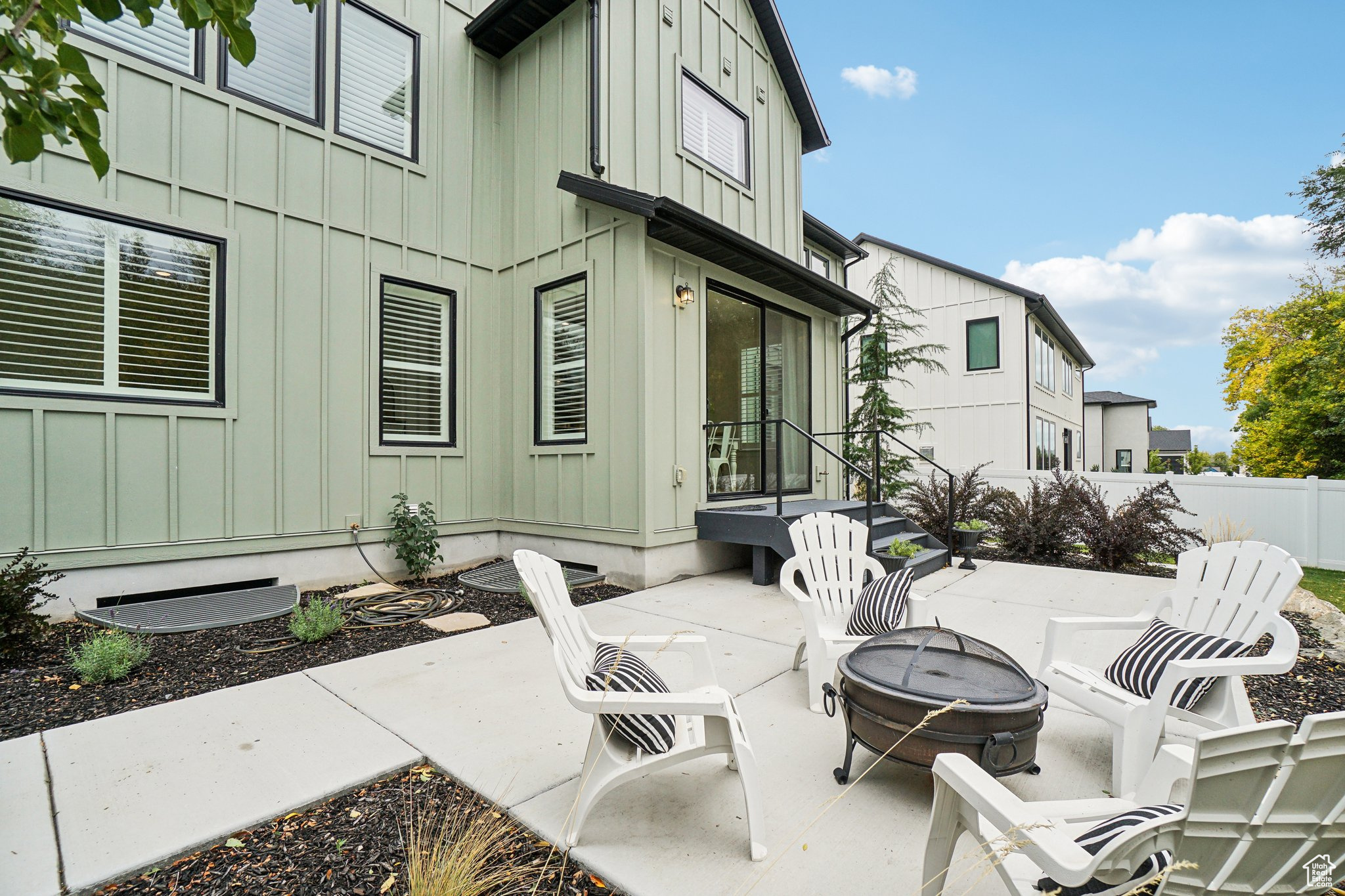 main property photo 63