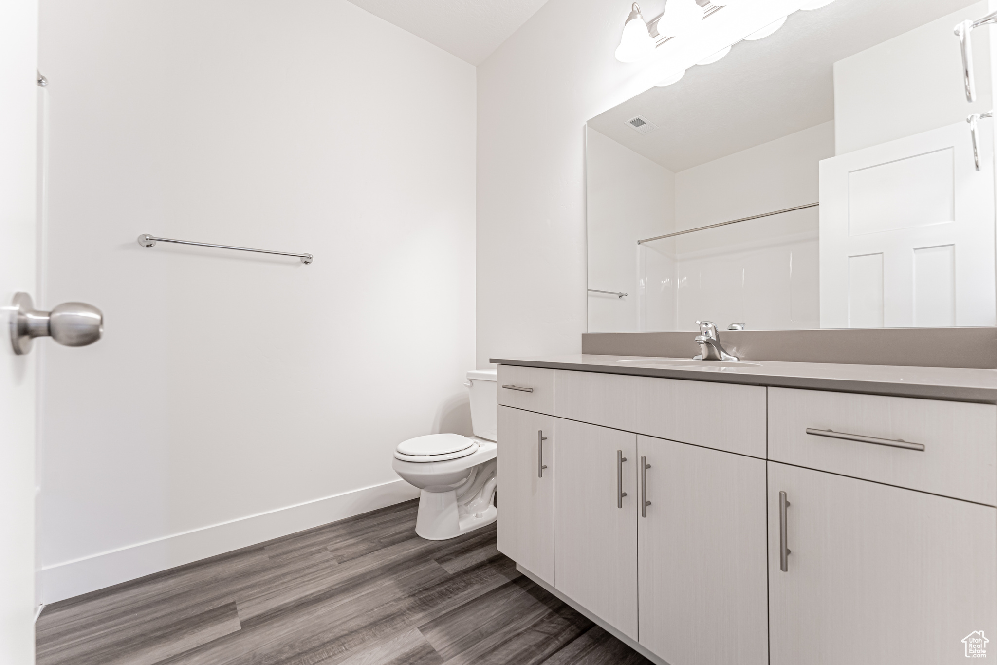 property viewer photo 10
