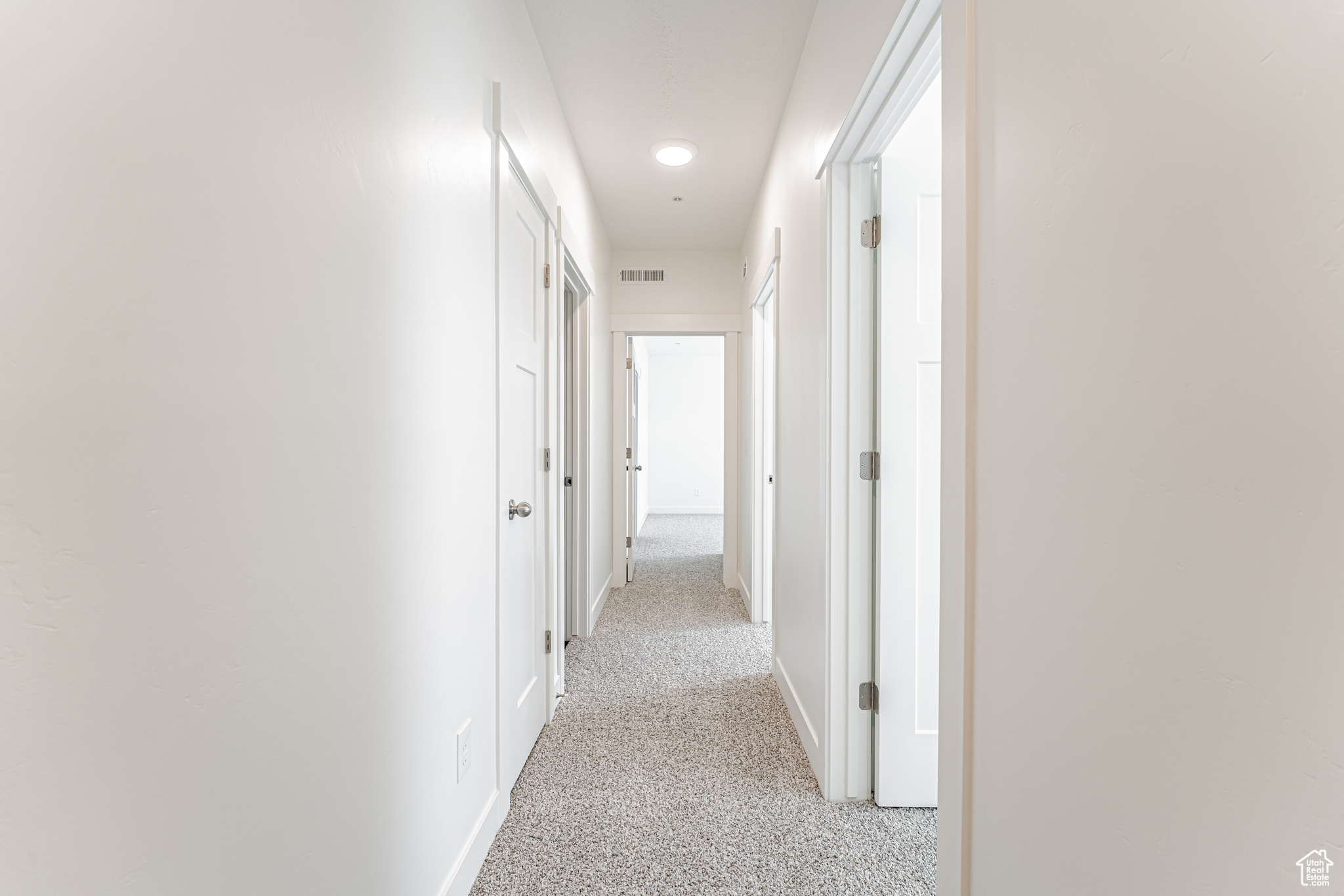 property viewer photo 7