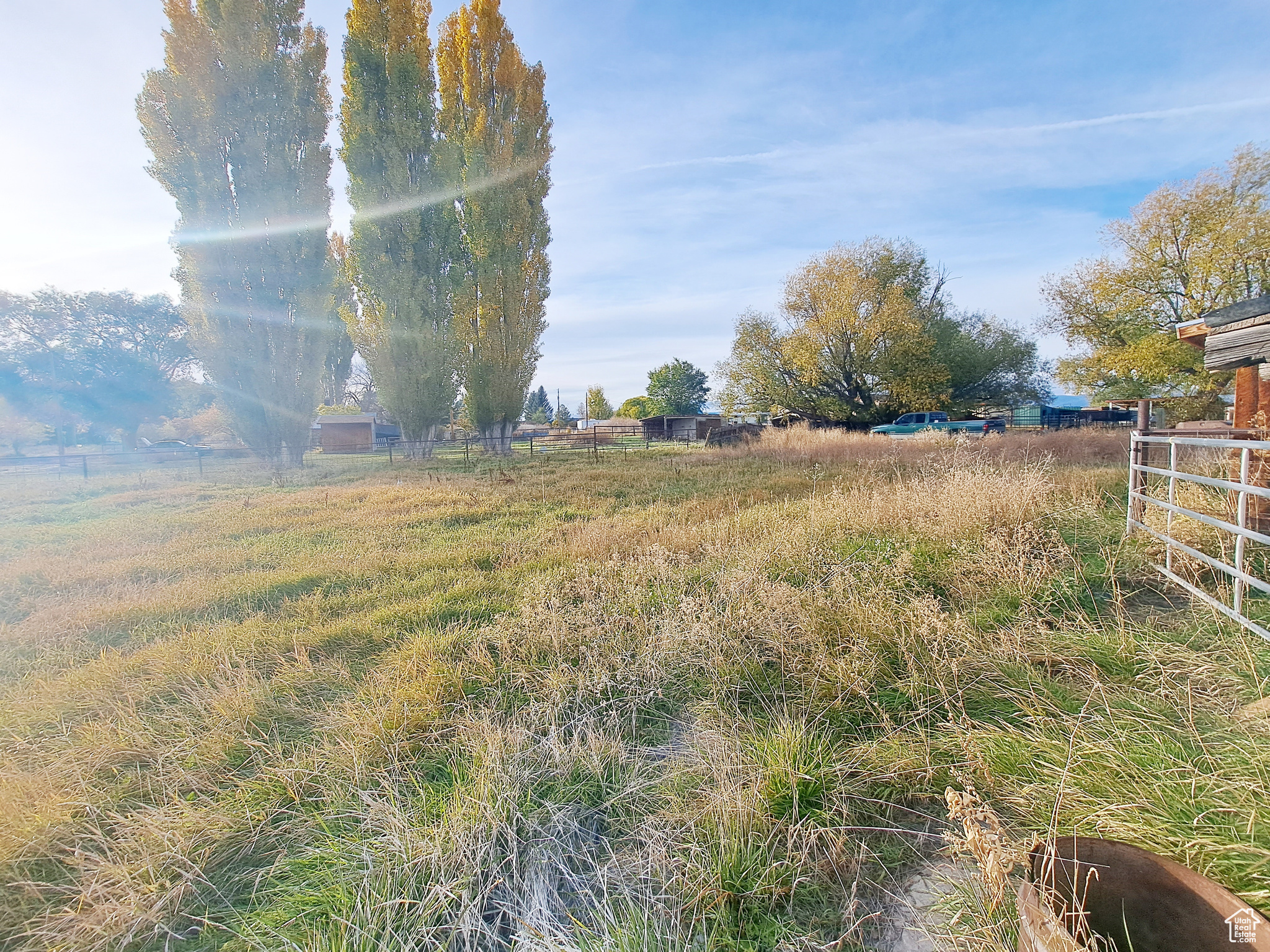 main property photo 40