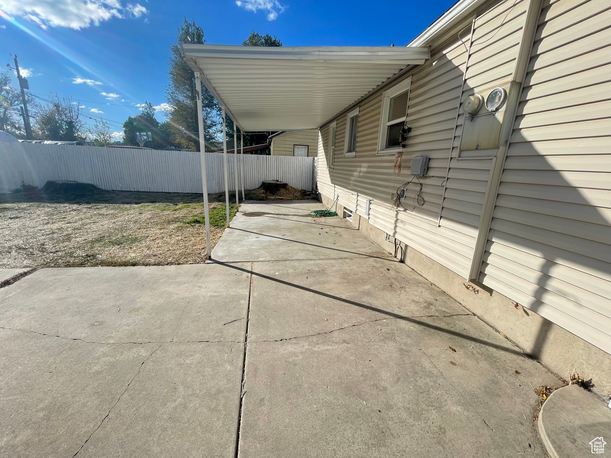 main property photo 41