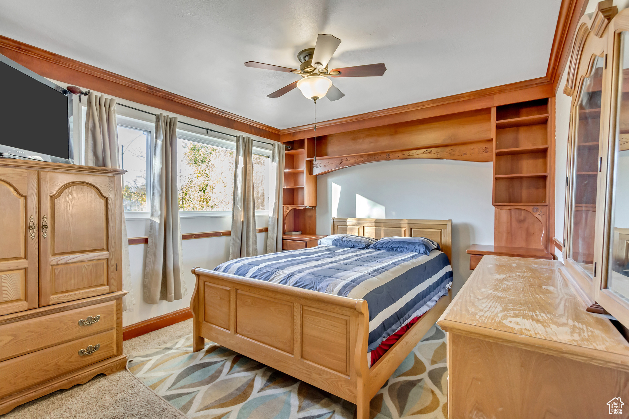 main property photo 10