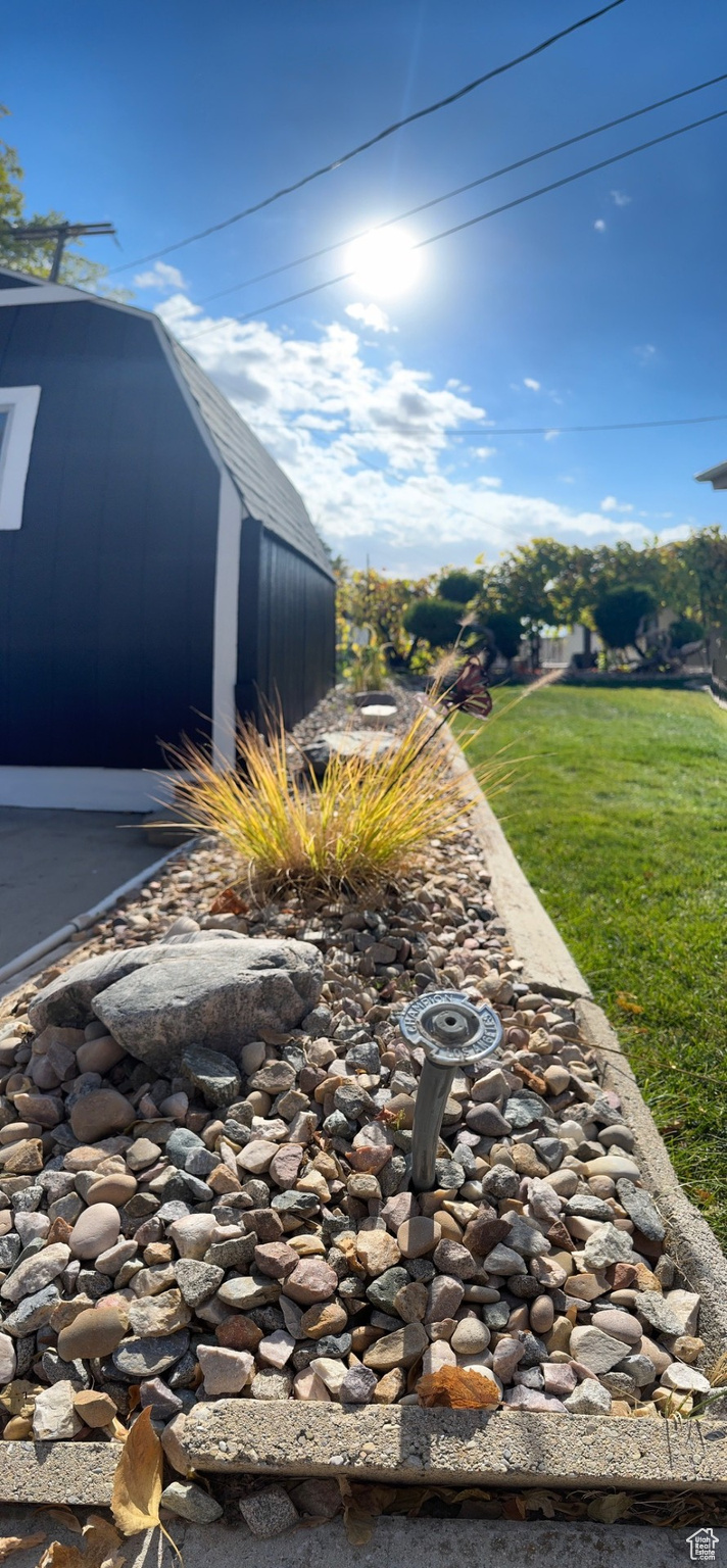 main property photo 45