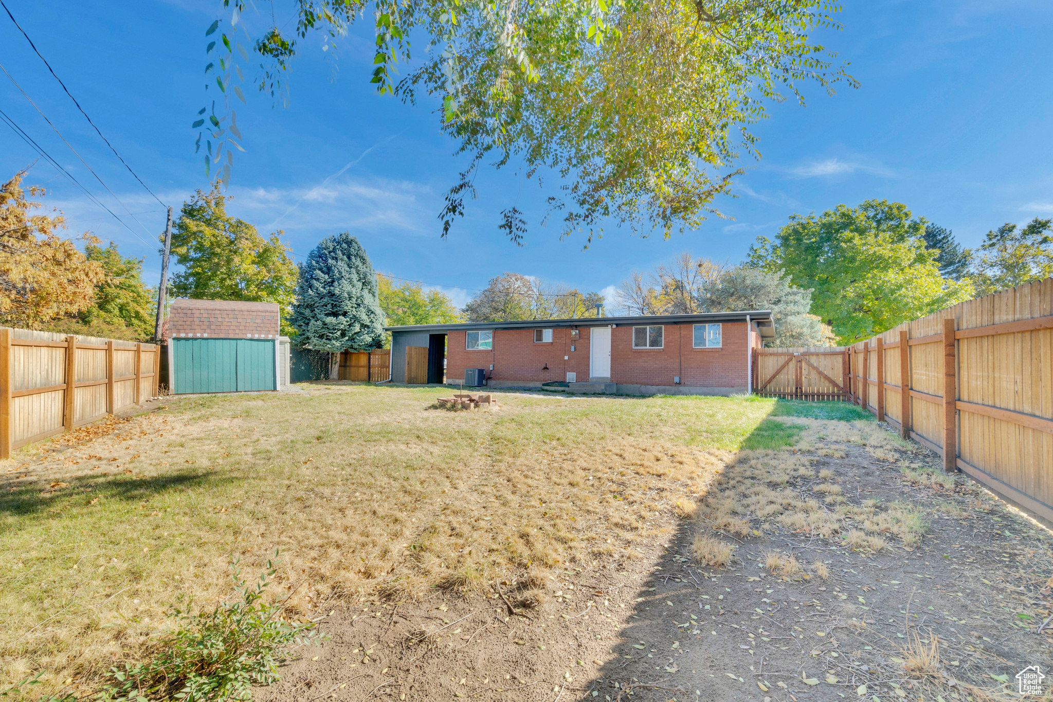 main property photo 21