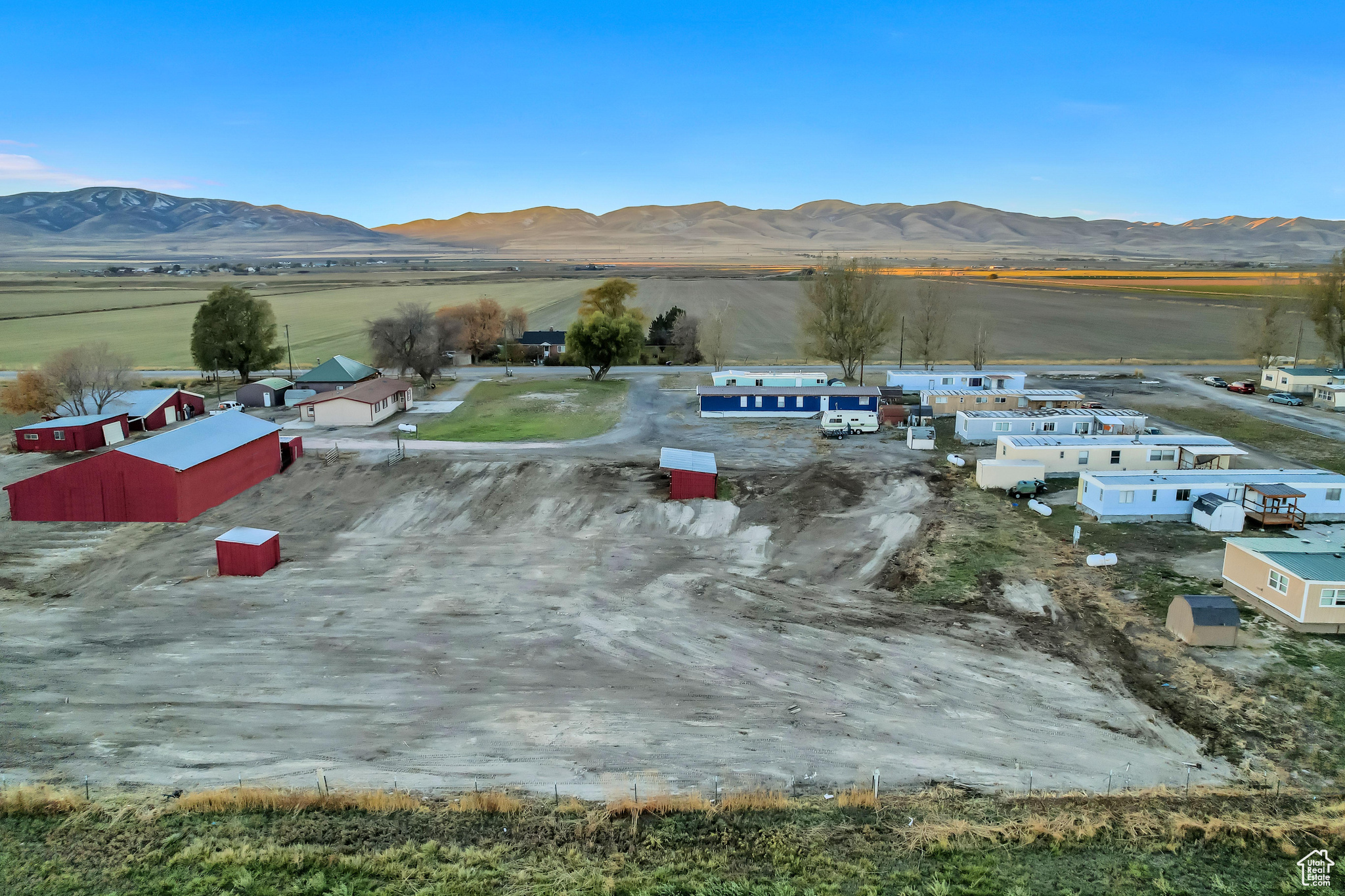 main property photo 42