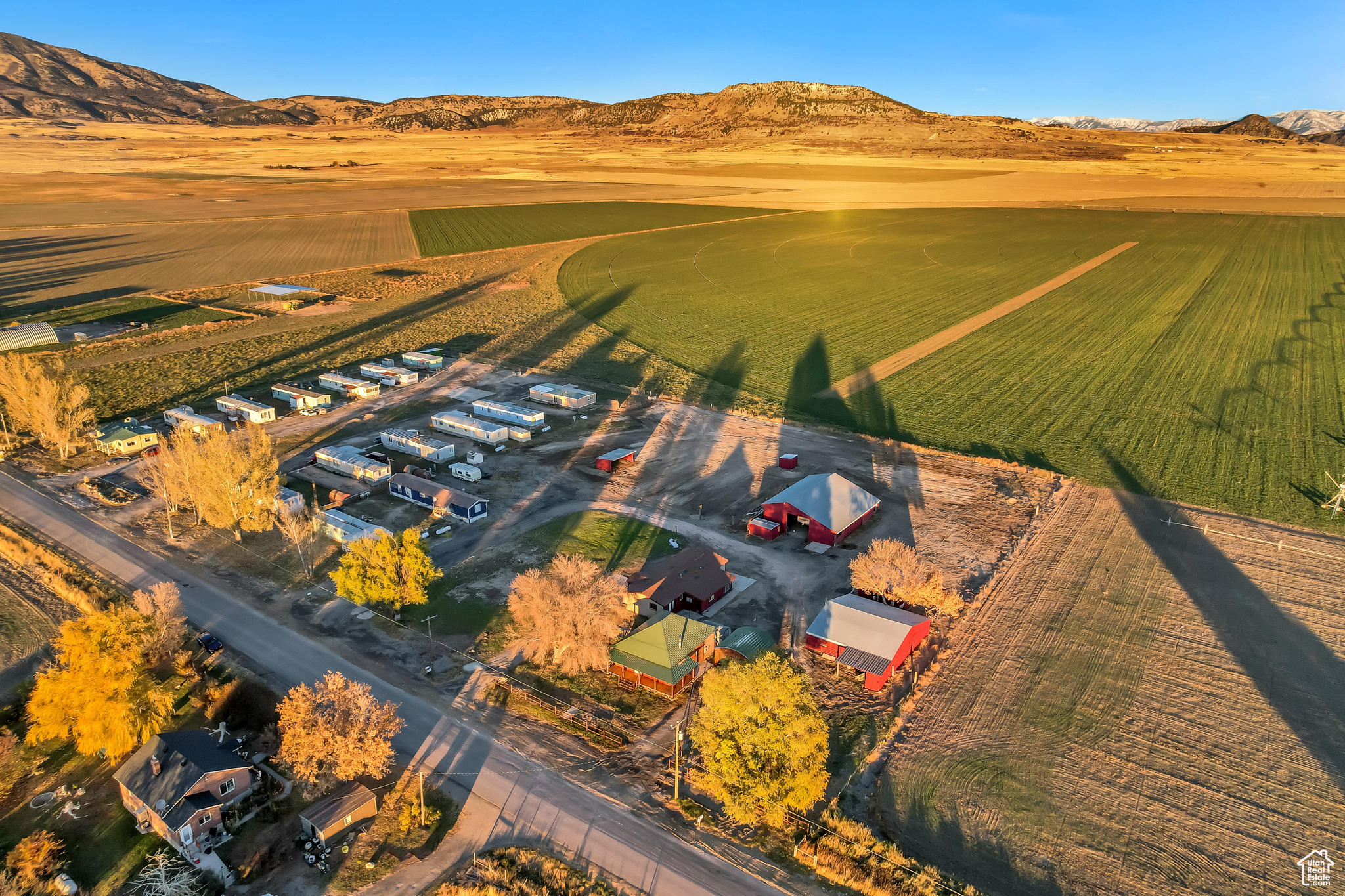 main property photo 11