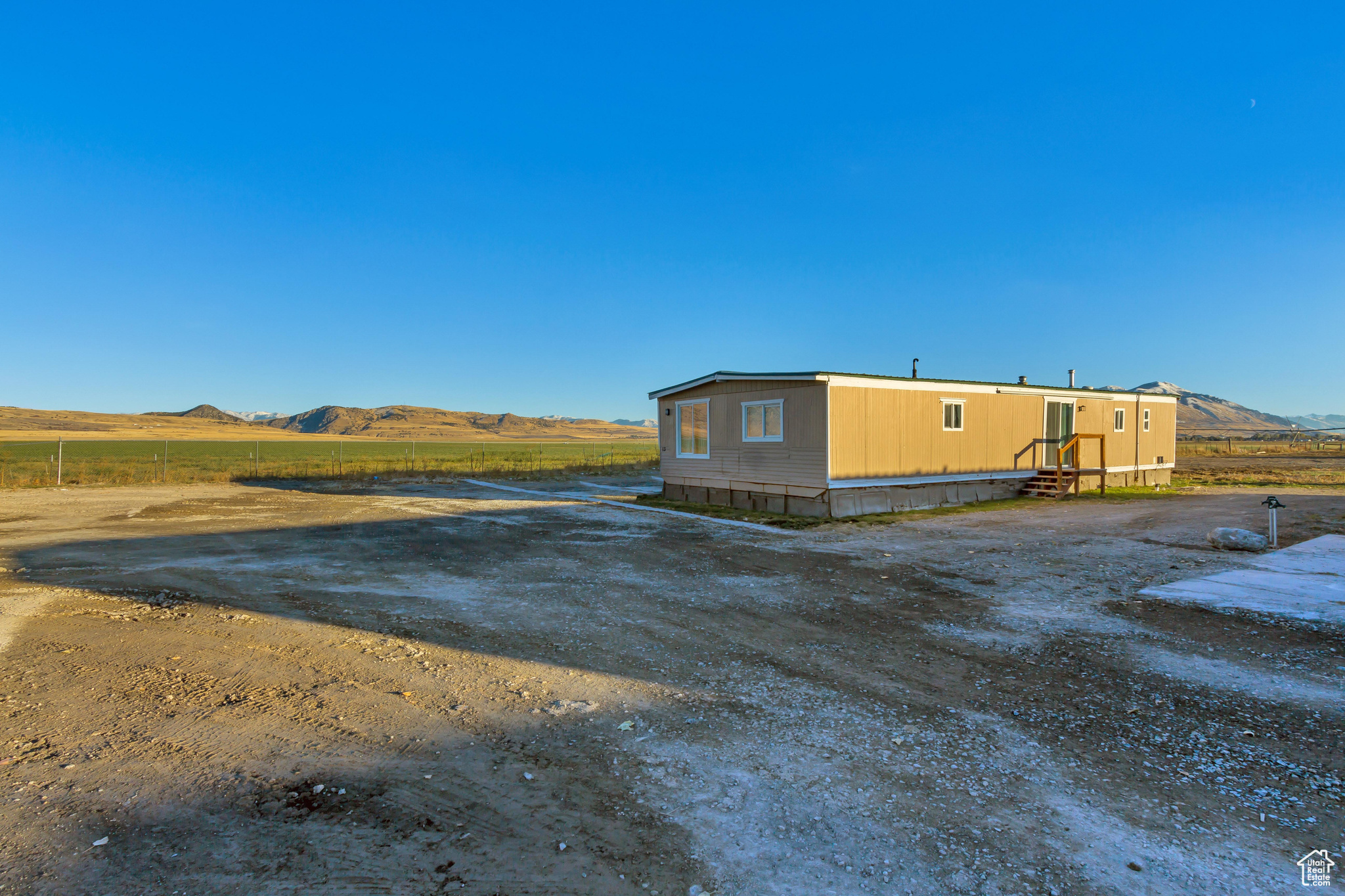 main property photo 21