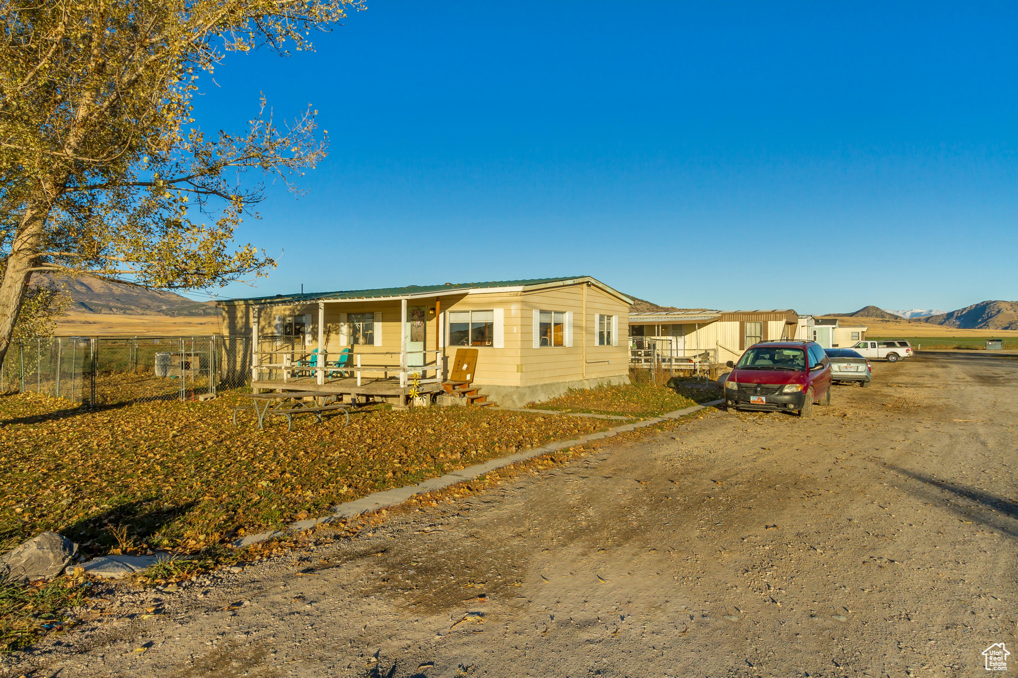 main property photo 26