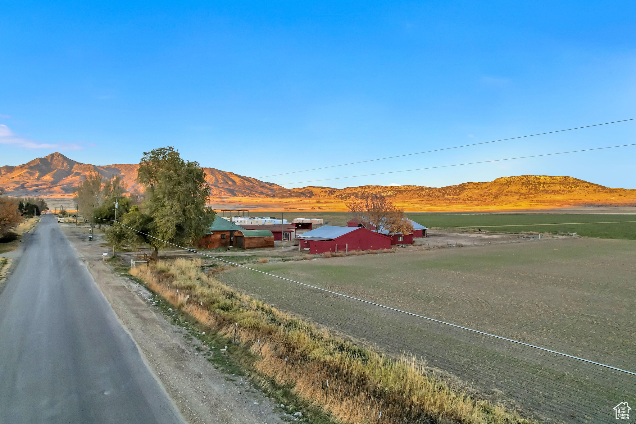 main property photo 34