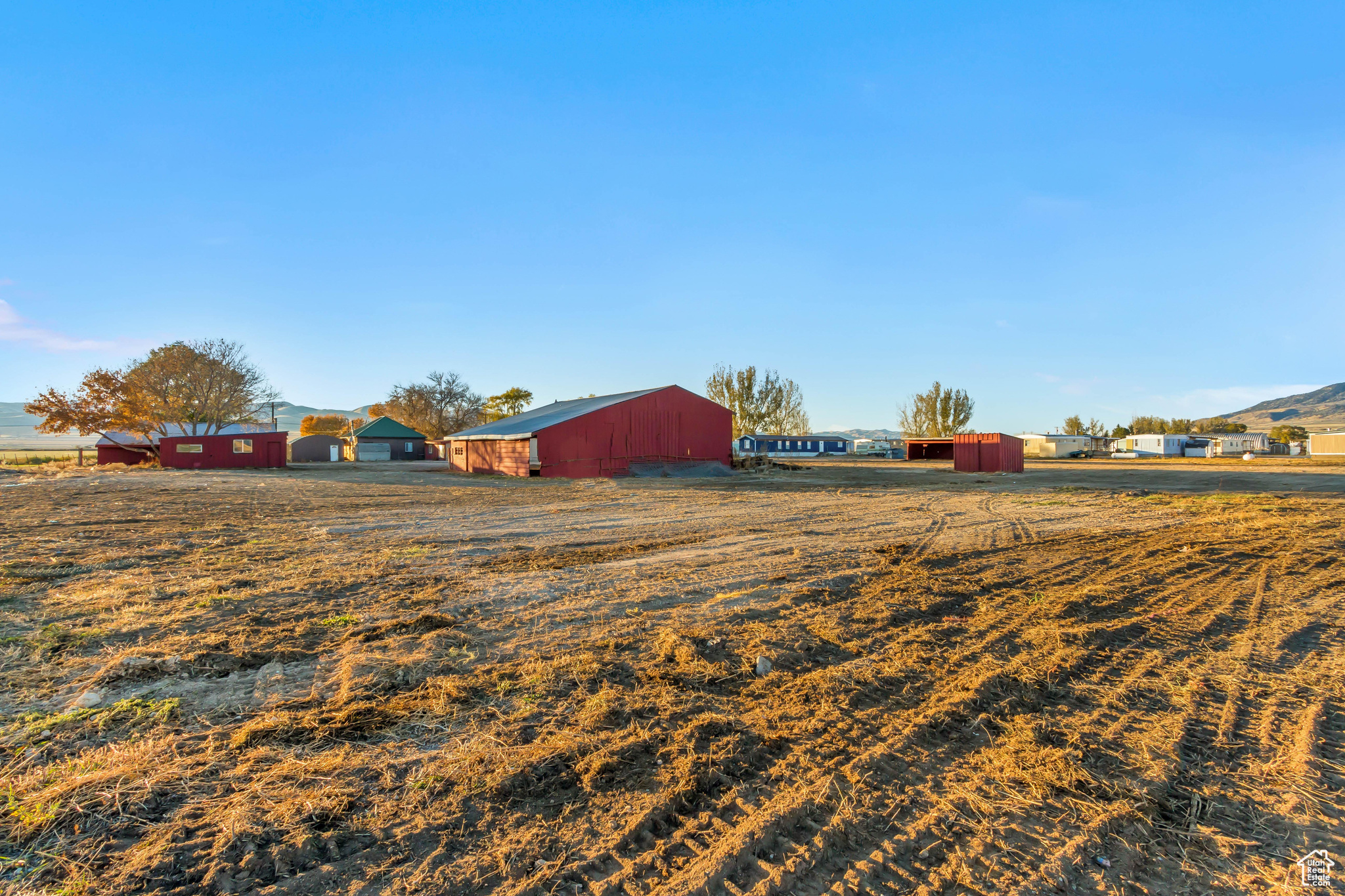 main property photo 53