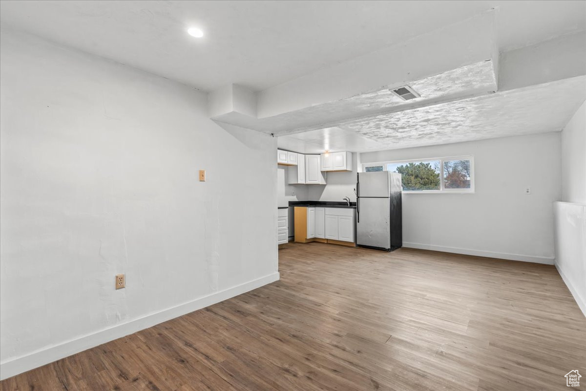 property viewer photo 15