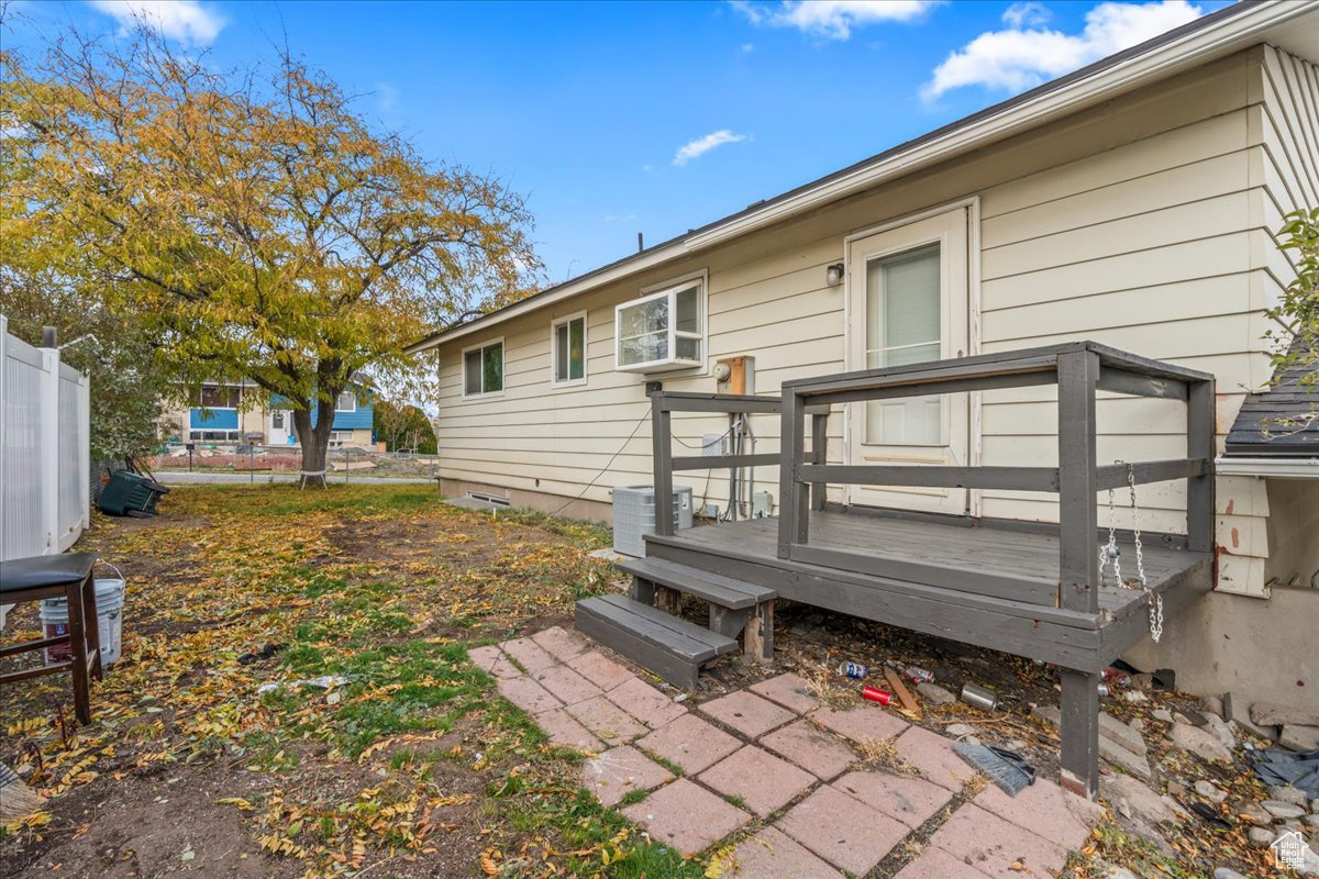 property viewer photo 25