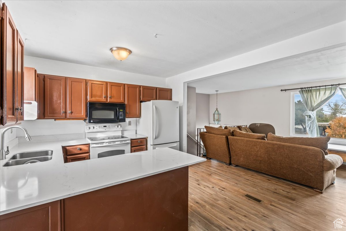 property viewer photo 4