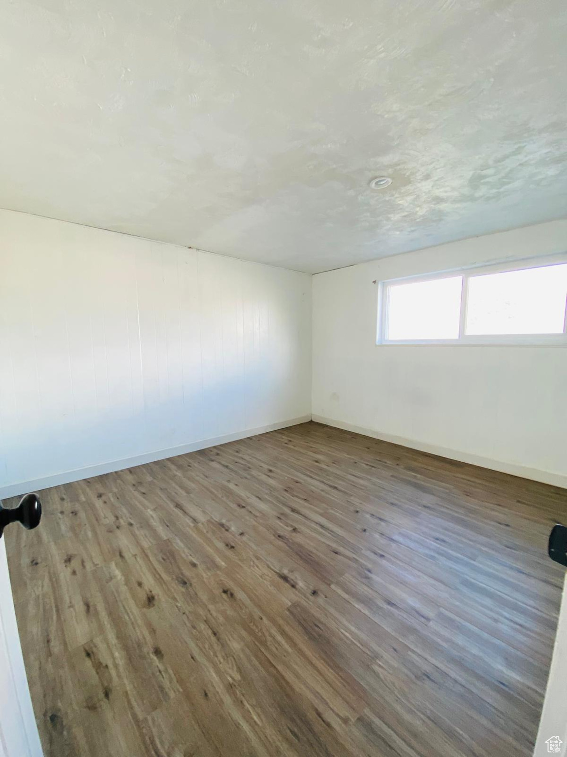 property viewer photo 8