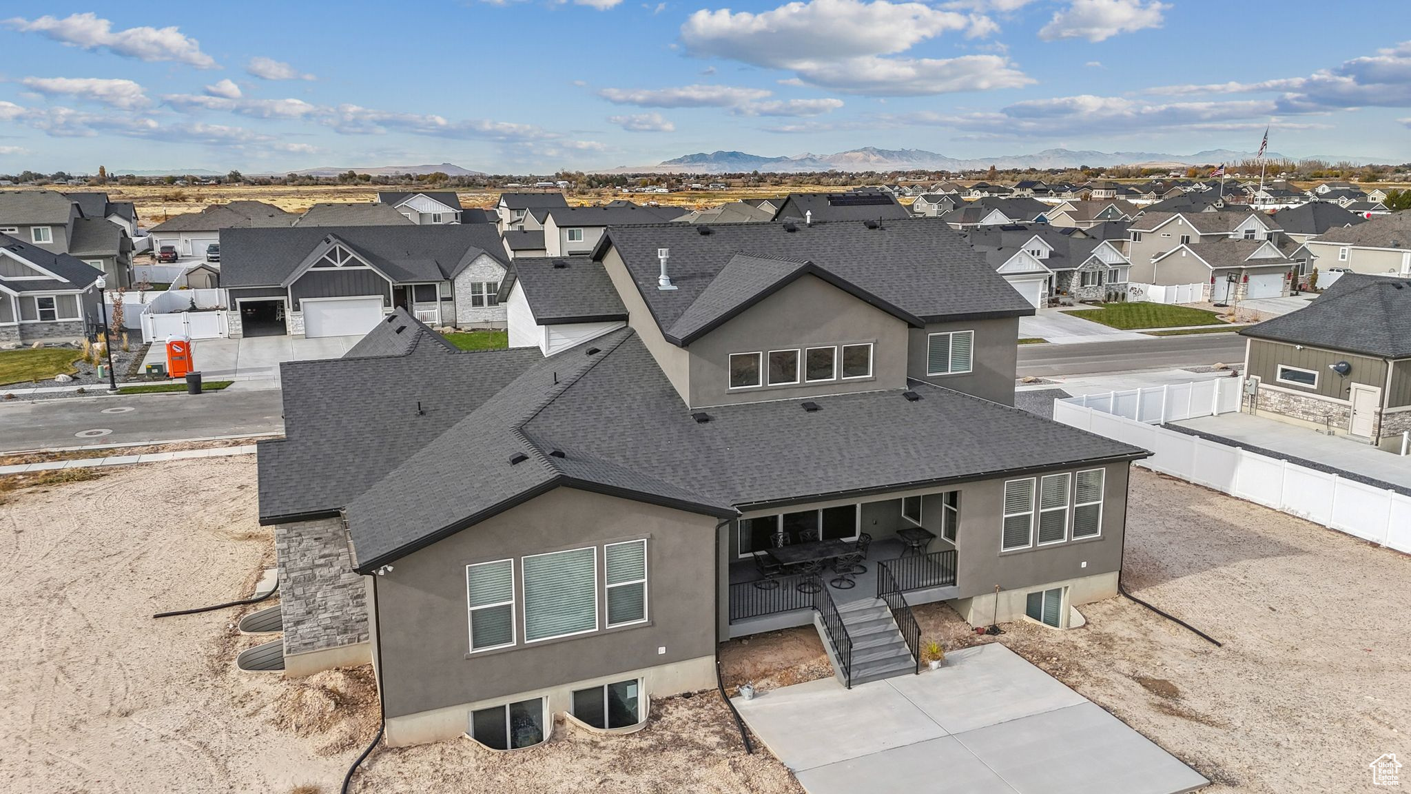main property photo 52