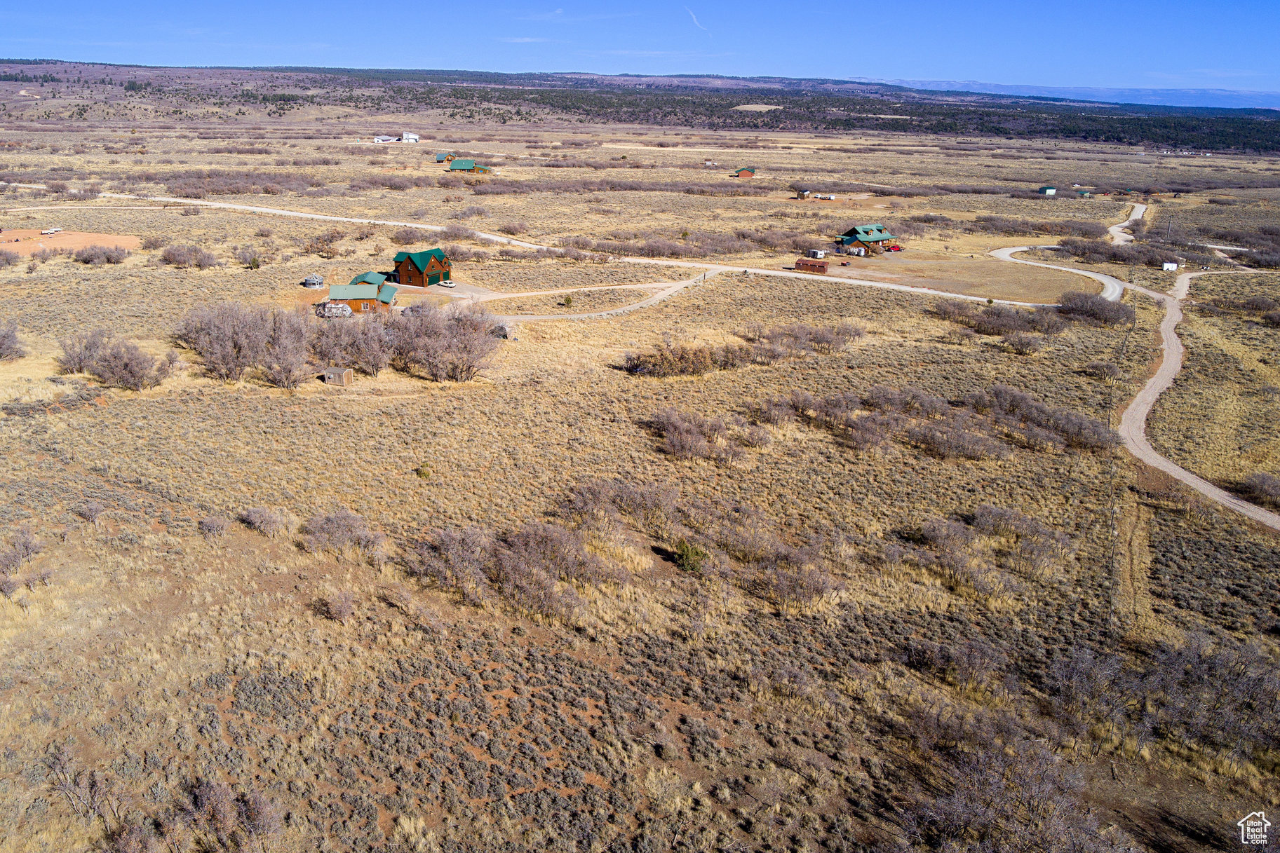 main property photo 11